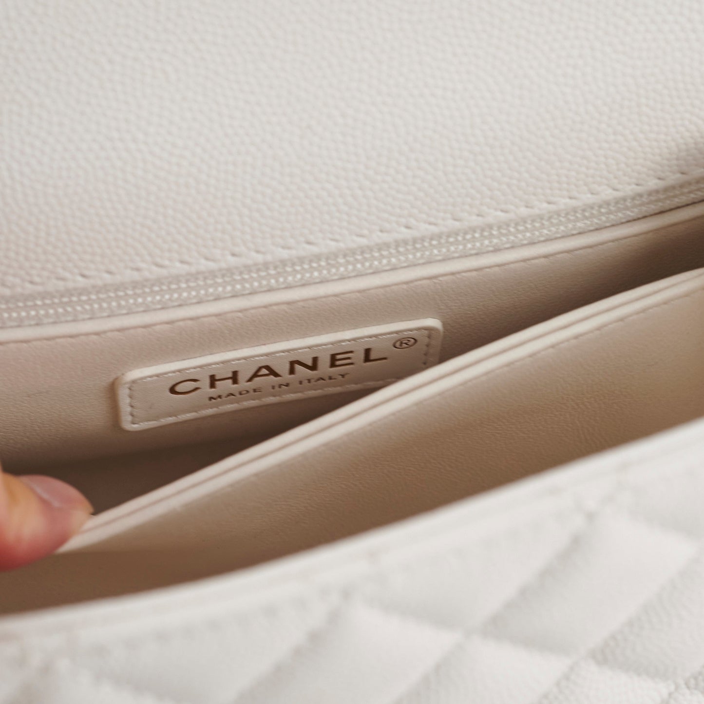 Chanel Coco Handle Small Caviar White