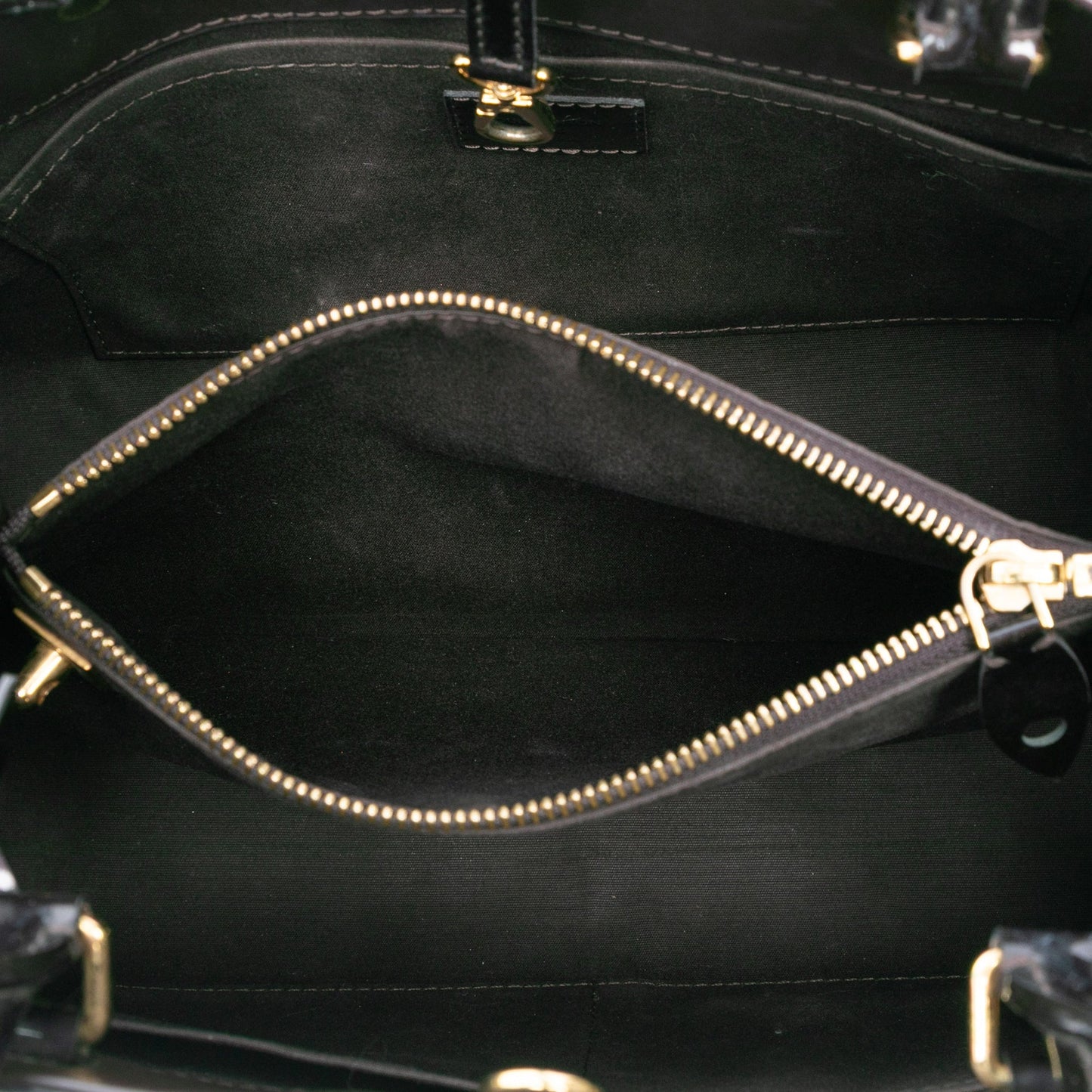 Purple Louis Vuitton Monogram Vernis Montaigne MM Satchel