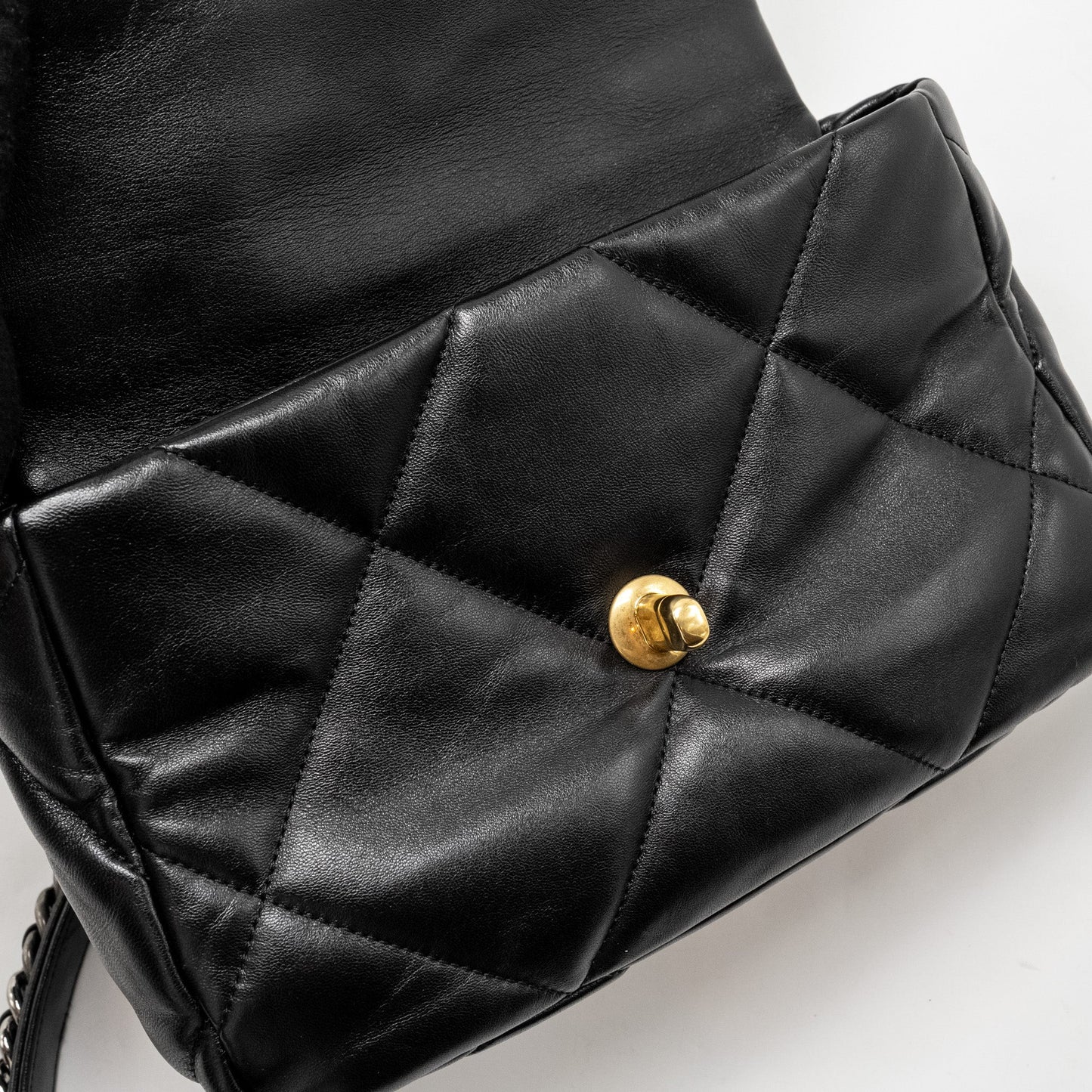 Chanel Small 19 Bag Lambskin Black  (microchip)