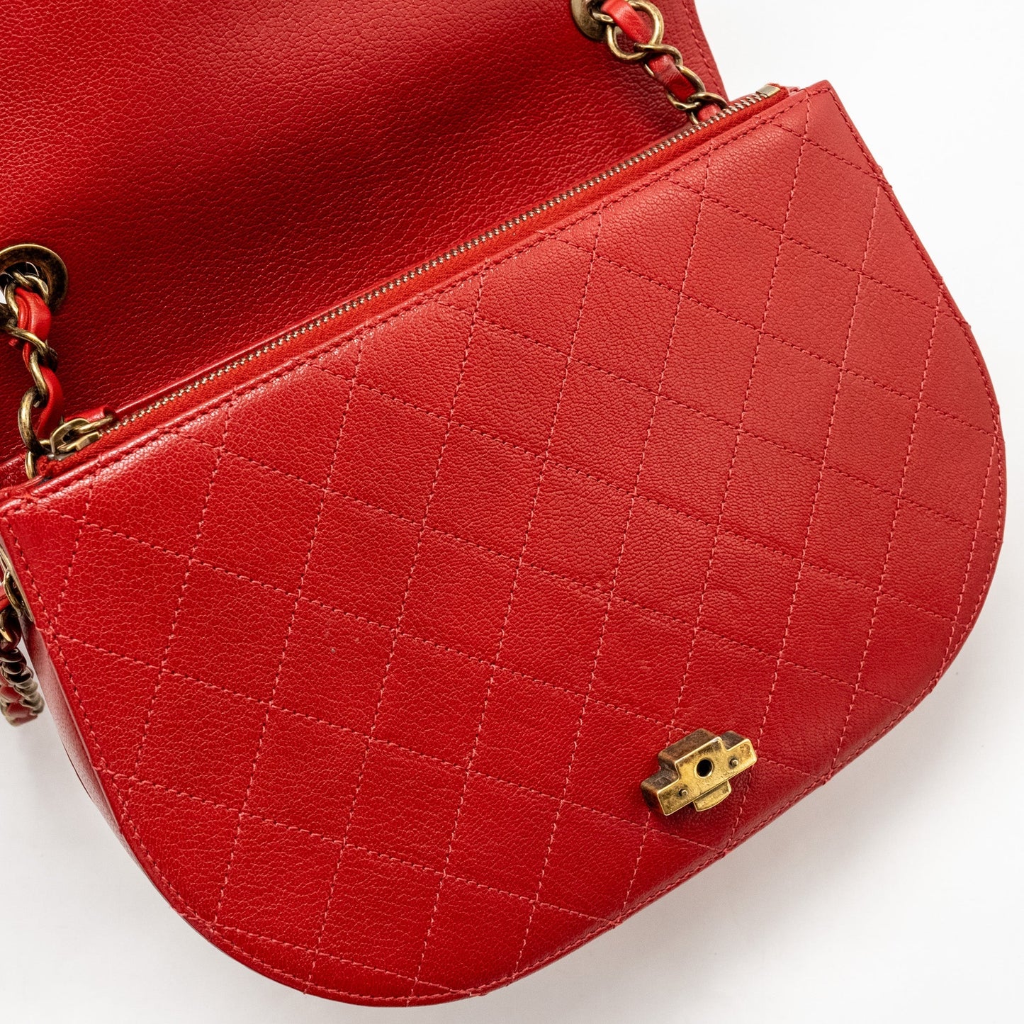 Chanel Medium Coco Curve Flap Bag Calfskin Red