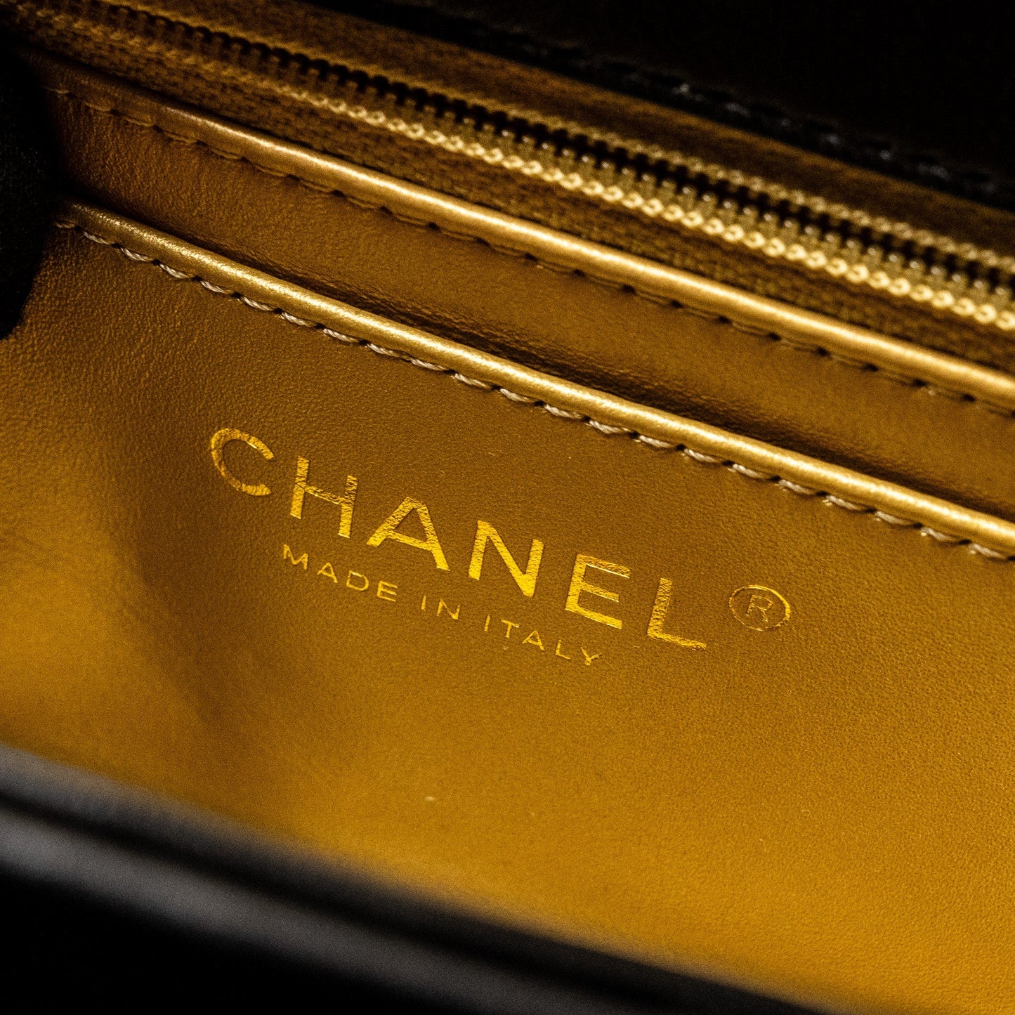 Chanel Pearl Crush mini Rectangular flap bag lambskin black  (microchip)