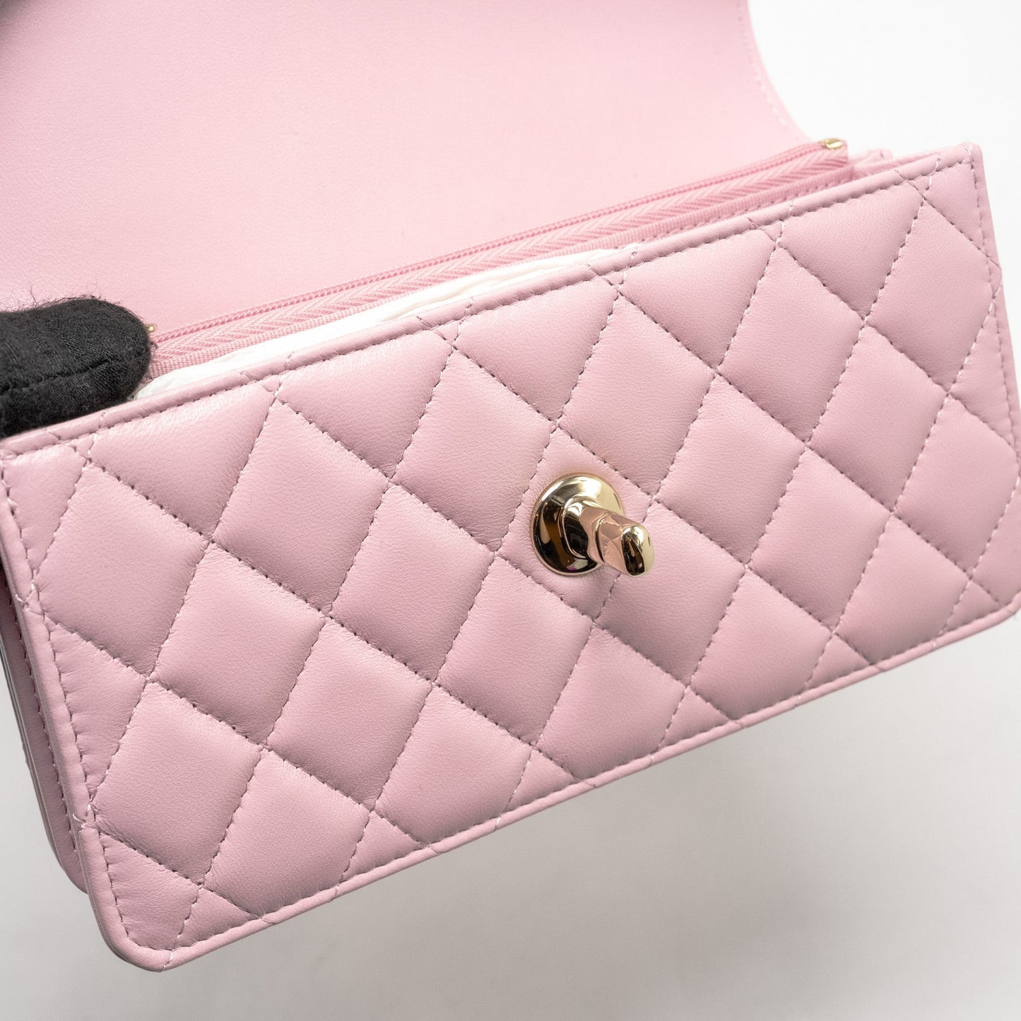 Chanel Pearl Detailed Top Handel Wallet On Chain Lambskin Pink L (Microchip)