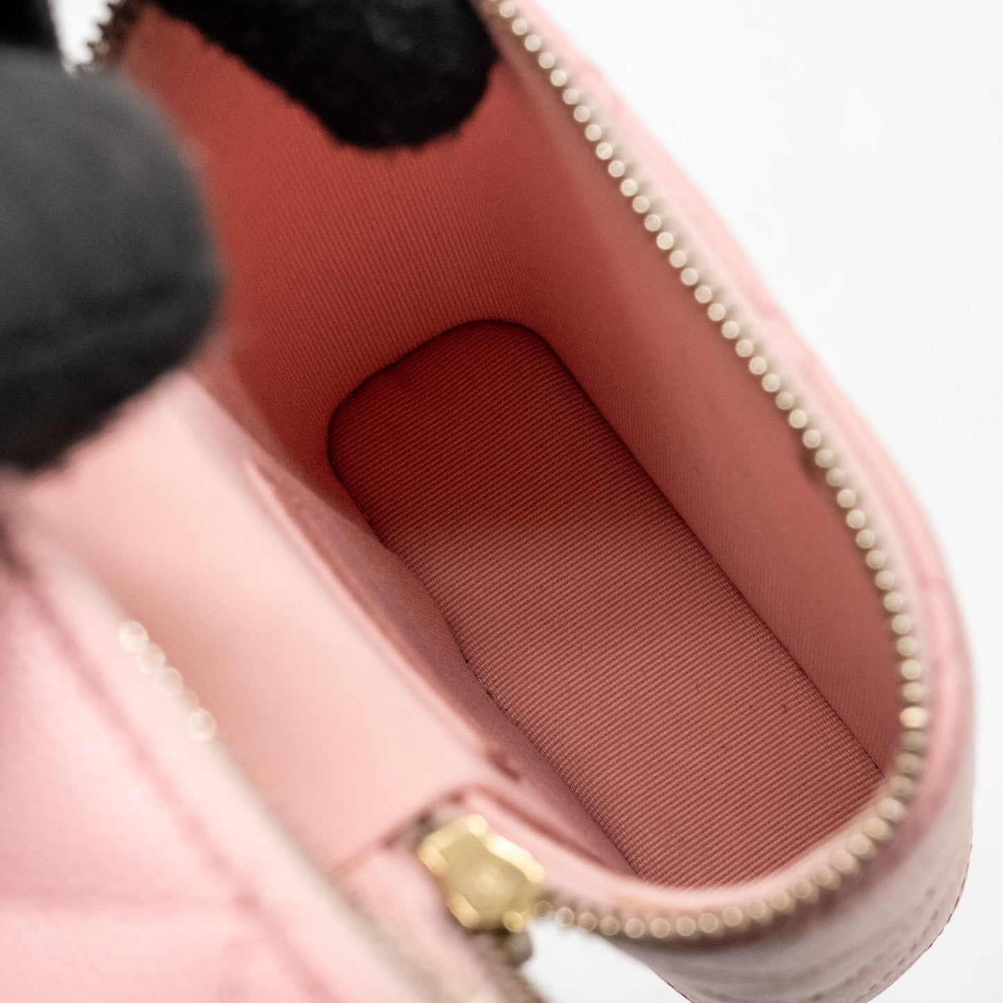 Chanel Vanity Phone Holder With Chain Caviar Pink L
