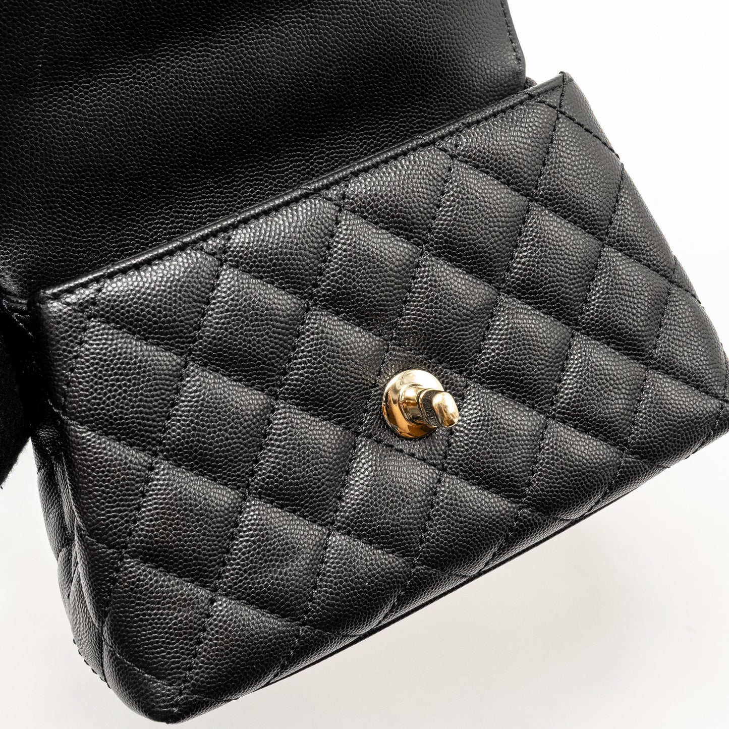 CHANEL Mini Coco Handle Caviar Black L (Microchip)