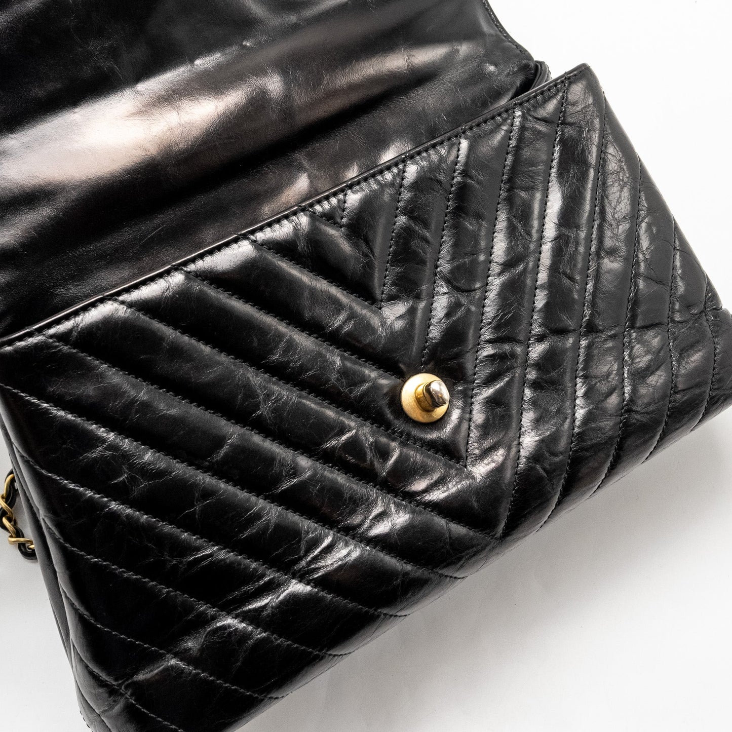 Chanel Medium Coco Handle Chevron Calfskin Black