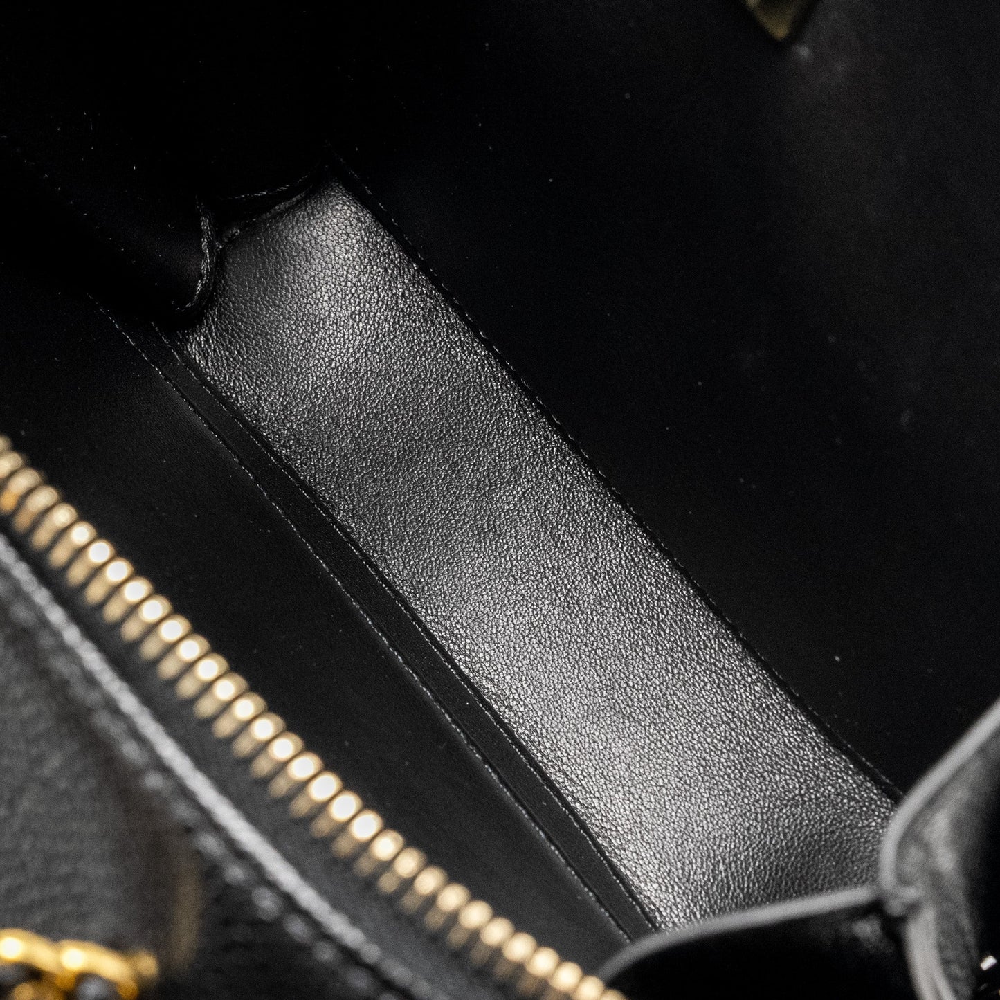 CHANEL 22s Letter Top Handle Small Vanity Case Caviar Black Brushed  (Microchip)