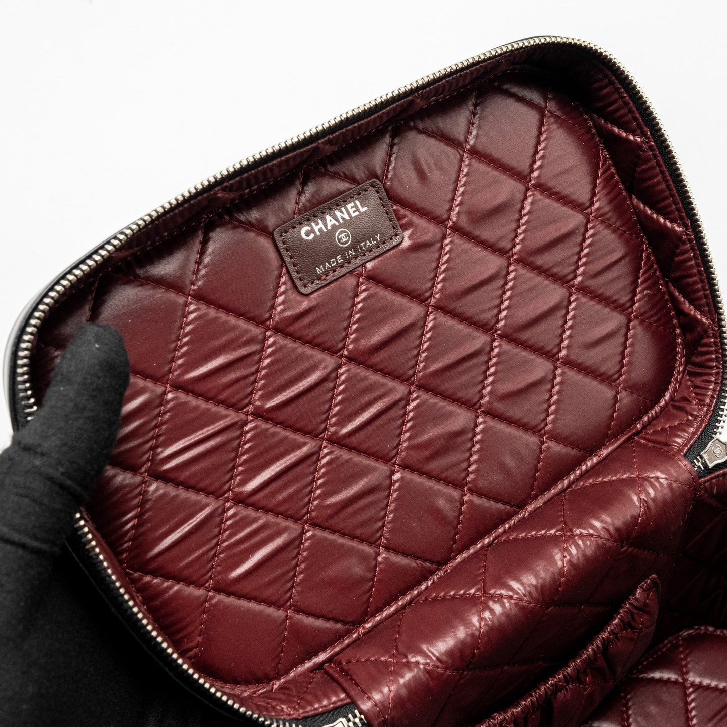 CHANEL Quilted Vanity Case Lambskin Black