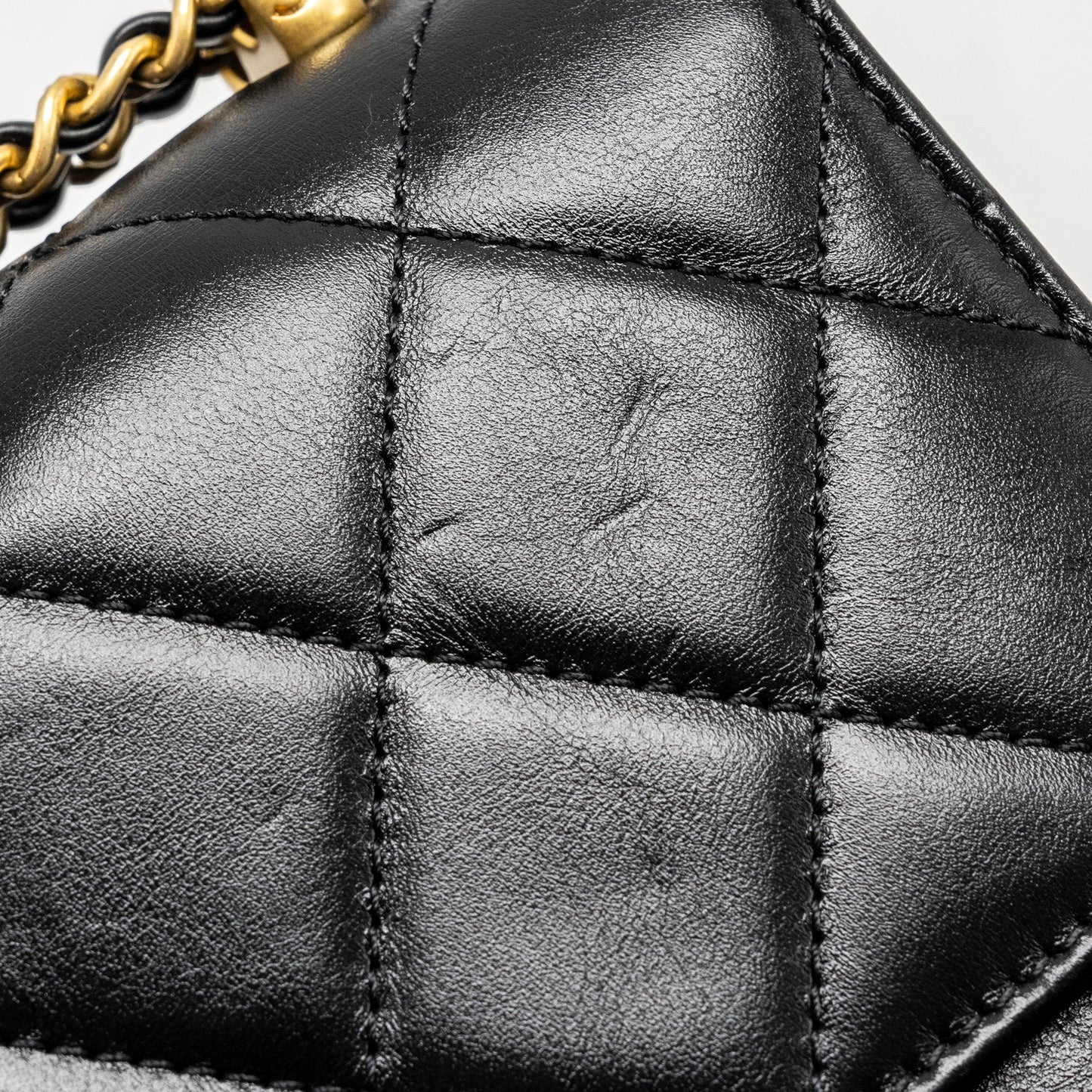 Chanel gold crush mini flap bag calfskin black  (microchip)