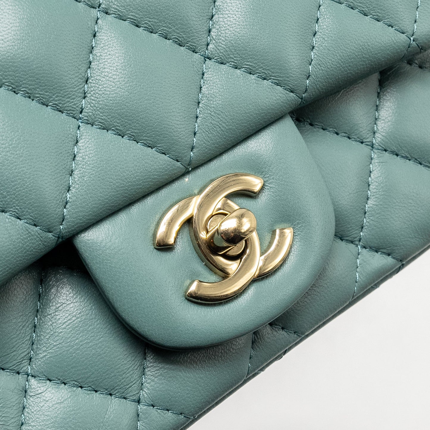 Chanel Mini Square Flap Bag Lambskin Green L (Microchip)