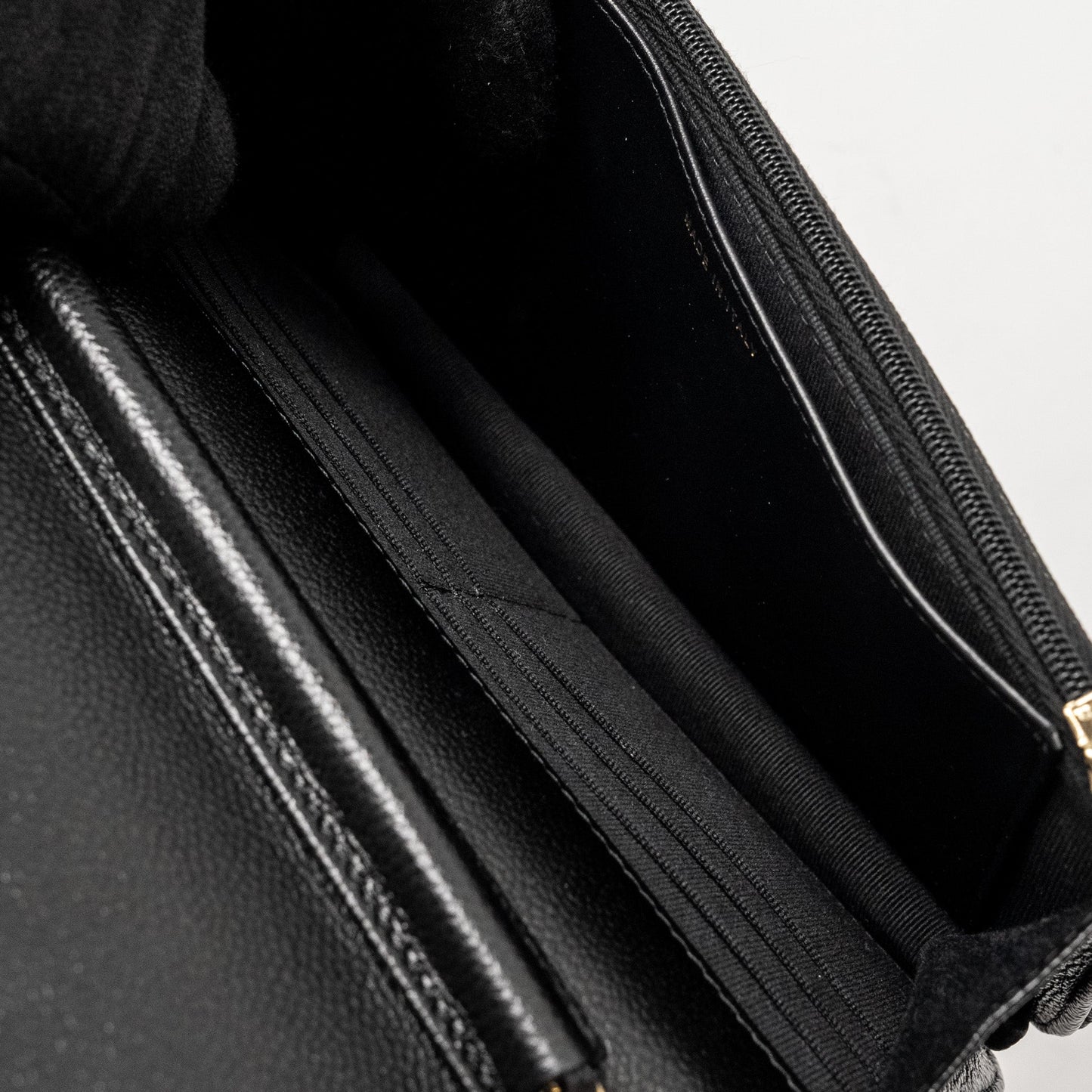 Chanel Detailed CC Logo Wallet on Chain Caviar Black  (Microchip)