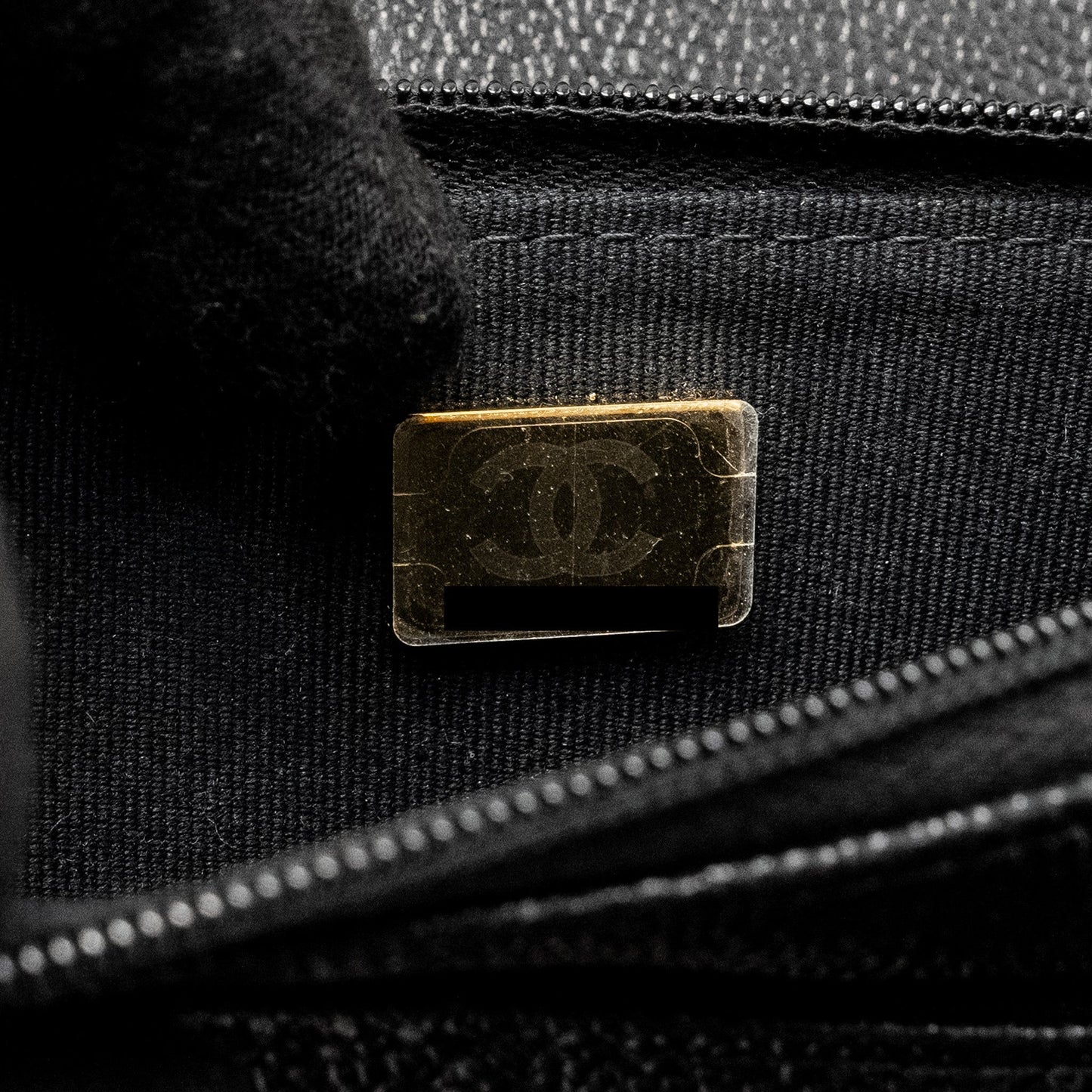 Chanel Detailed CC Logo Wallet on Chain Caviar Black  (Microchip)
