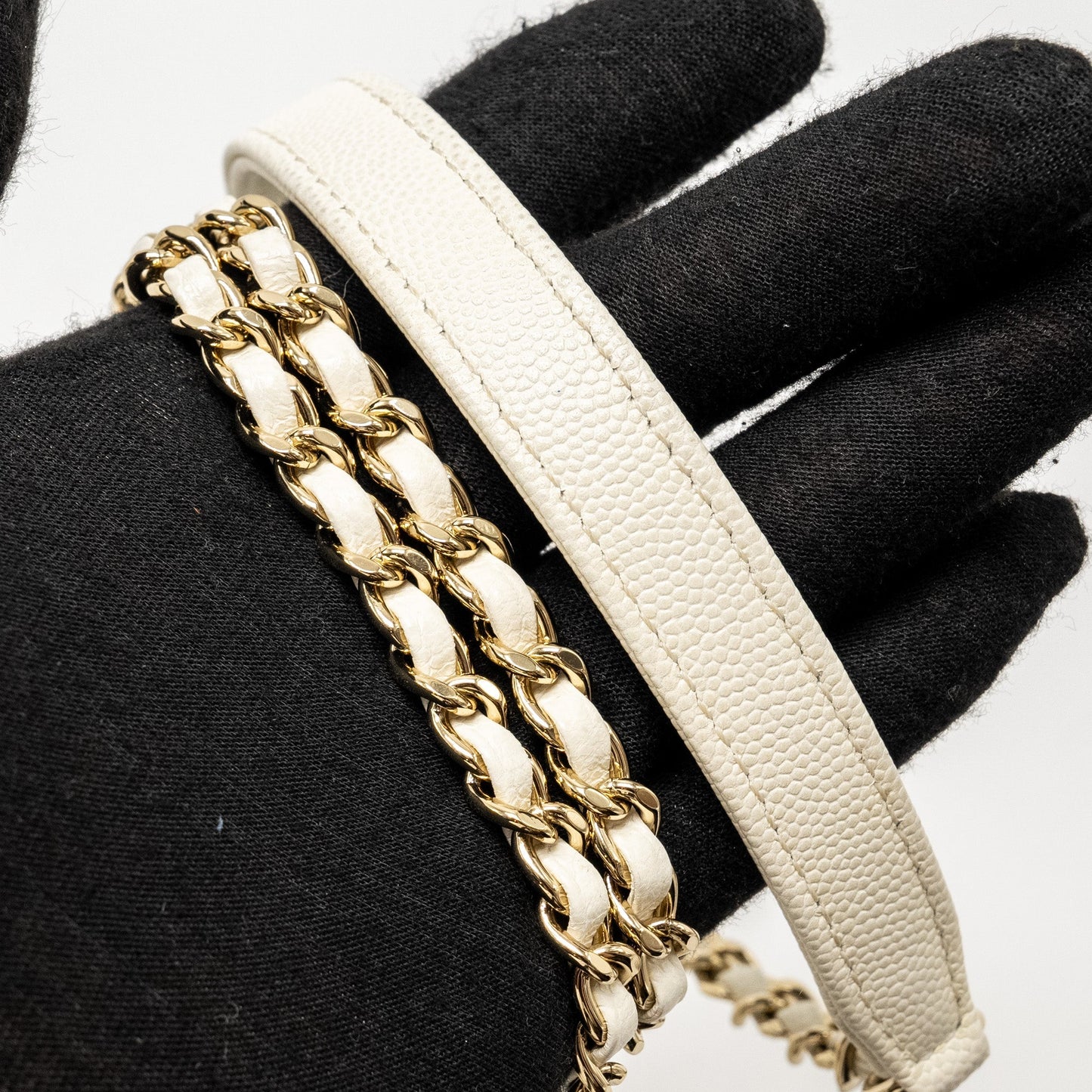 Chanel Mini Coco Handle Caviar White L (Microchip)
