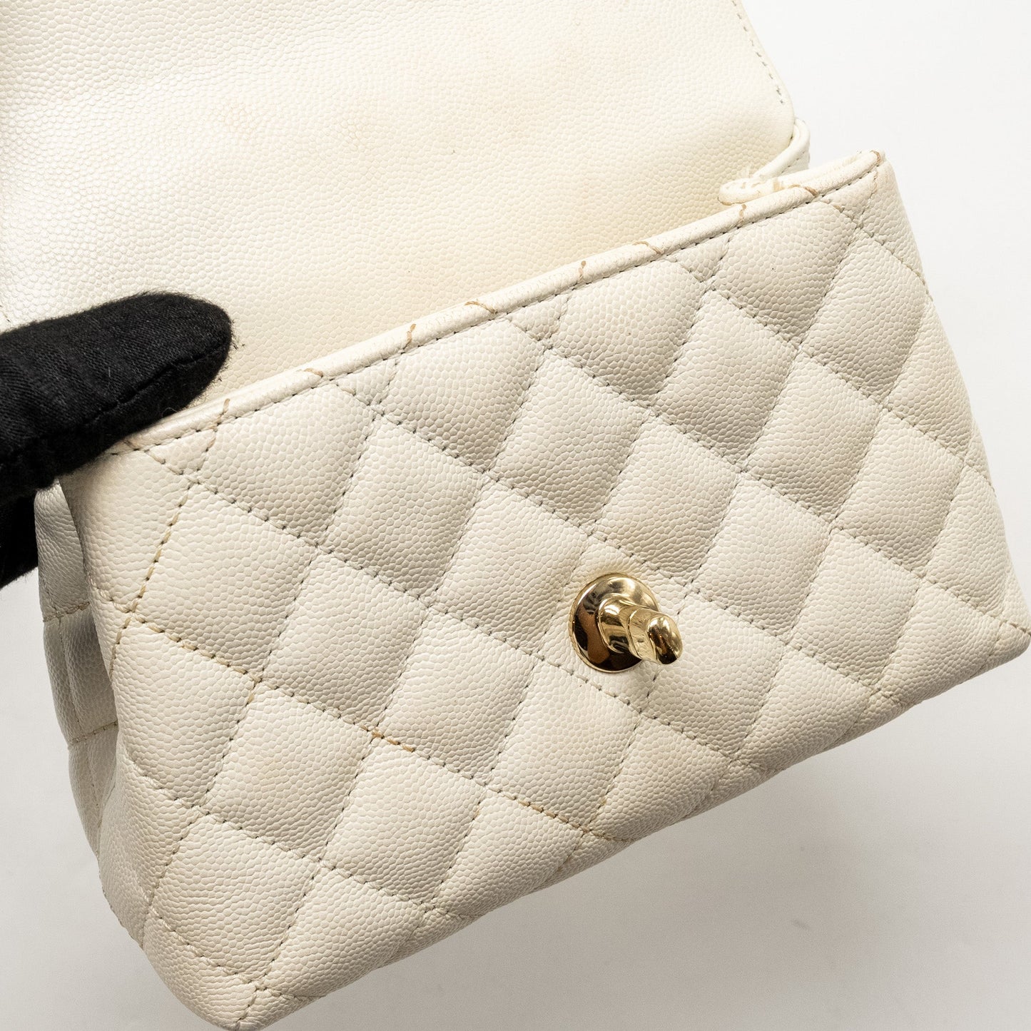 Chanel Mini Coco Handle Caviar White L (Microchip)