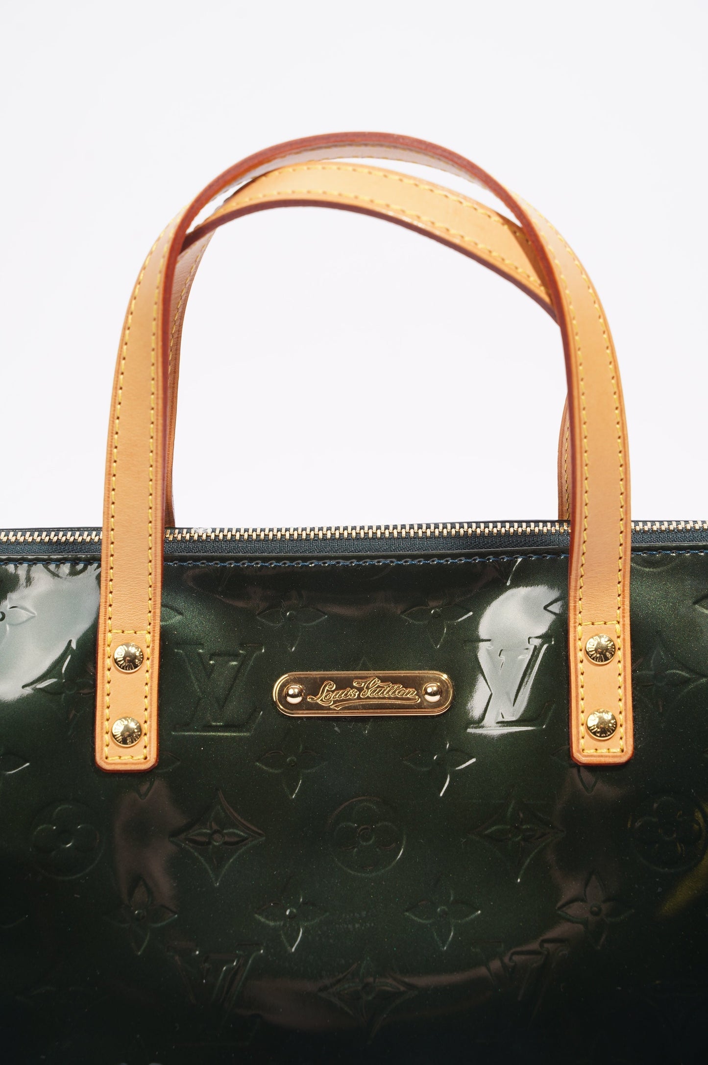 Louis Vuitton Bellevue Green Vernis Leather PM