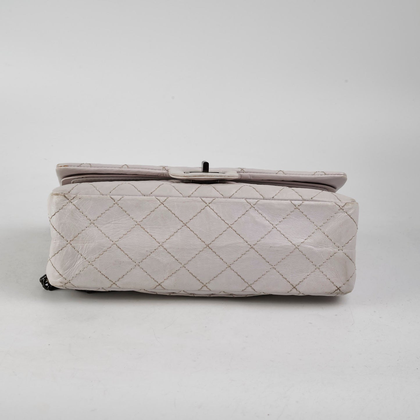 Chanel Reissue 225 Grey