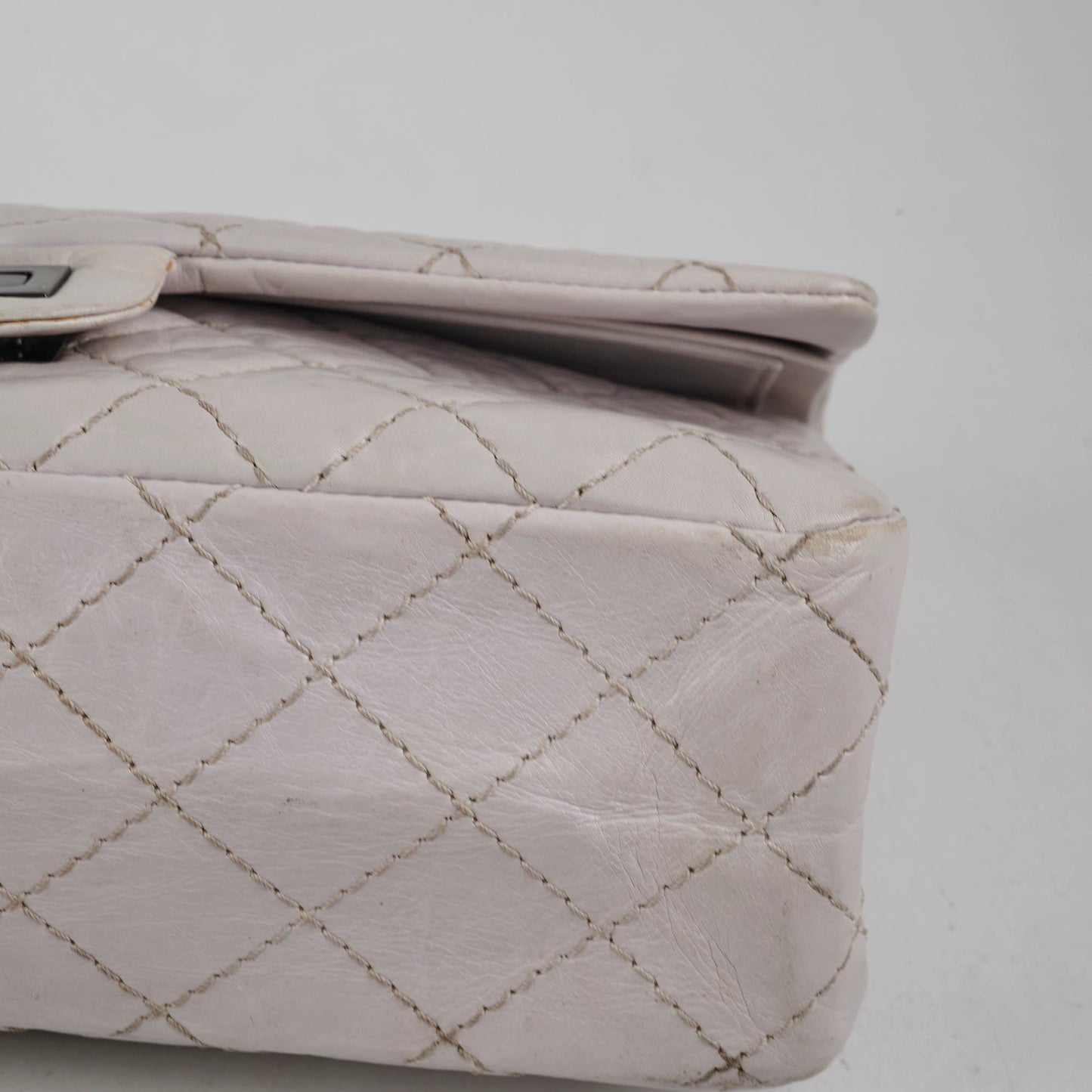 Chanel Reissue 225 Grey