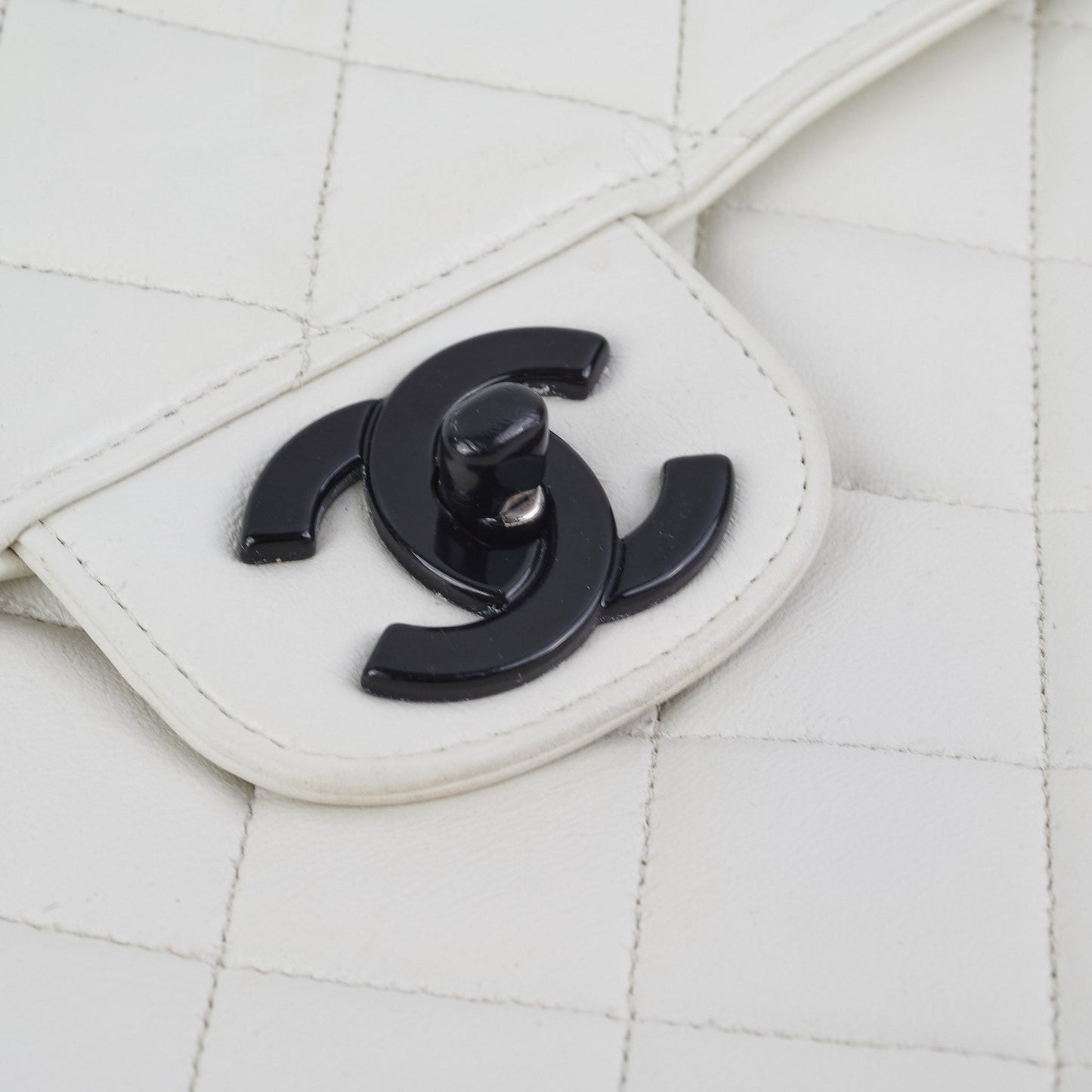 Chanel Matelasse Shoulder Bag White