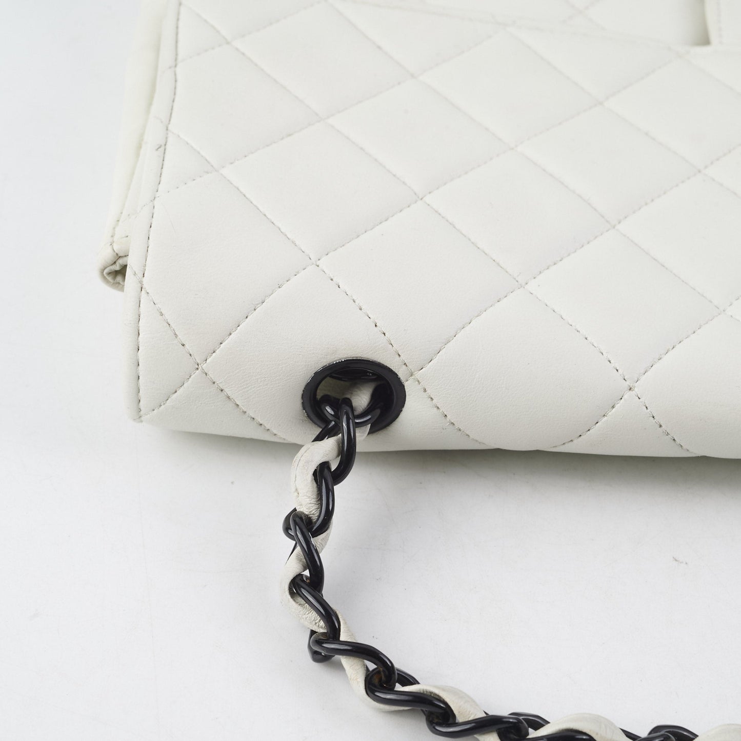Chanel Matelasse Shoulder Bag White