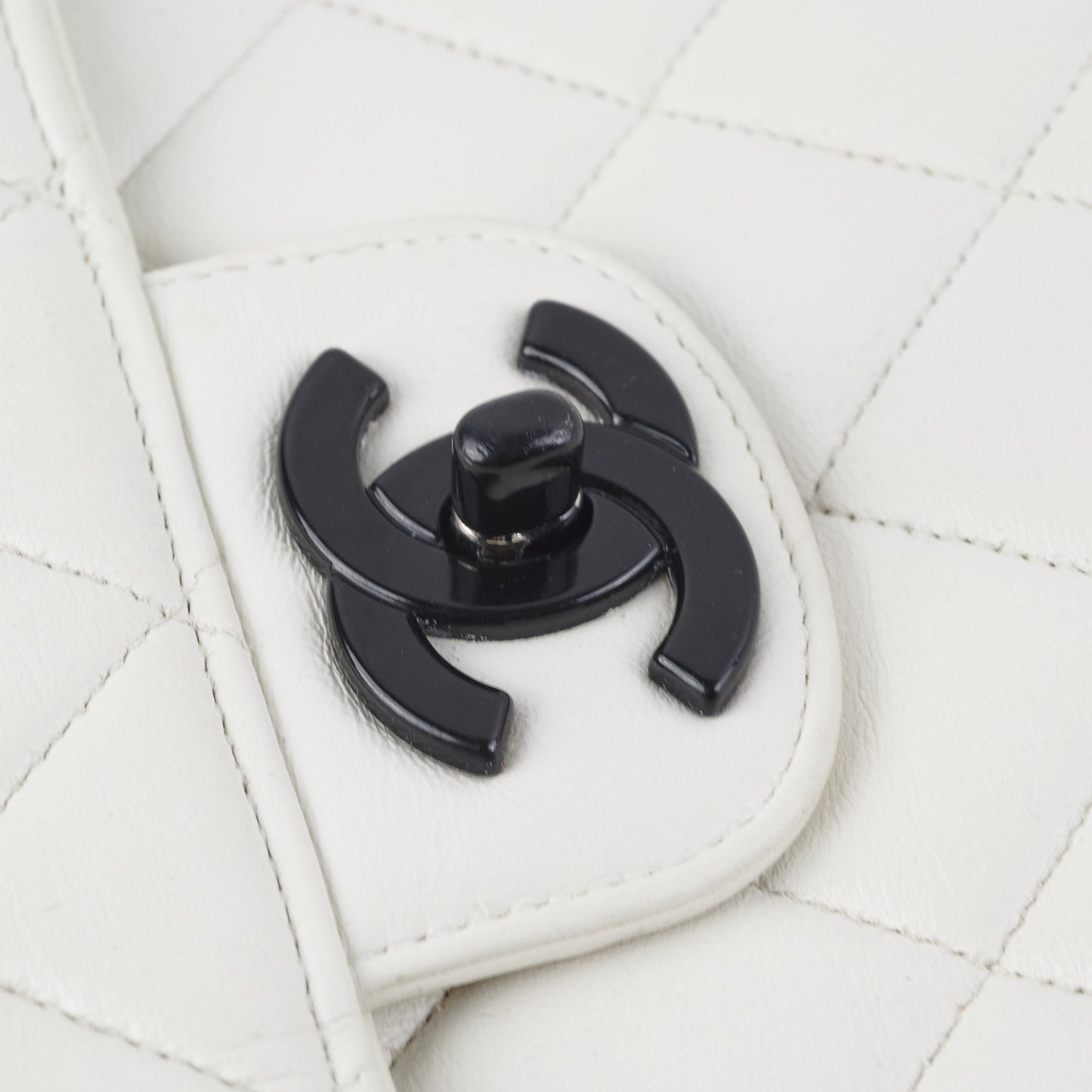 Chanel Matelasse Shoulder Bag White