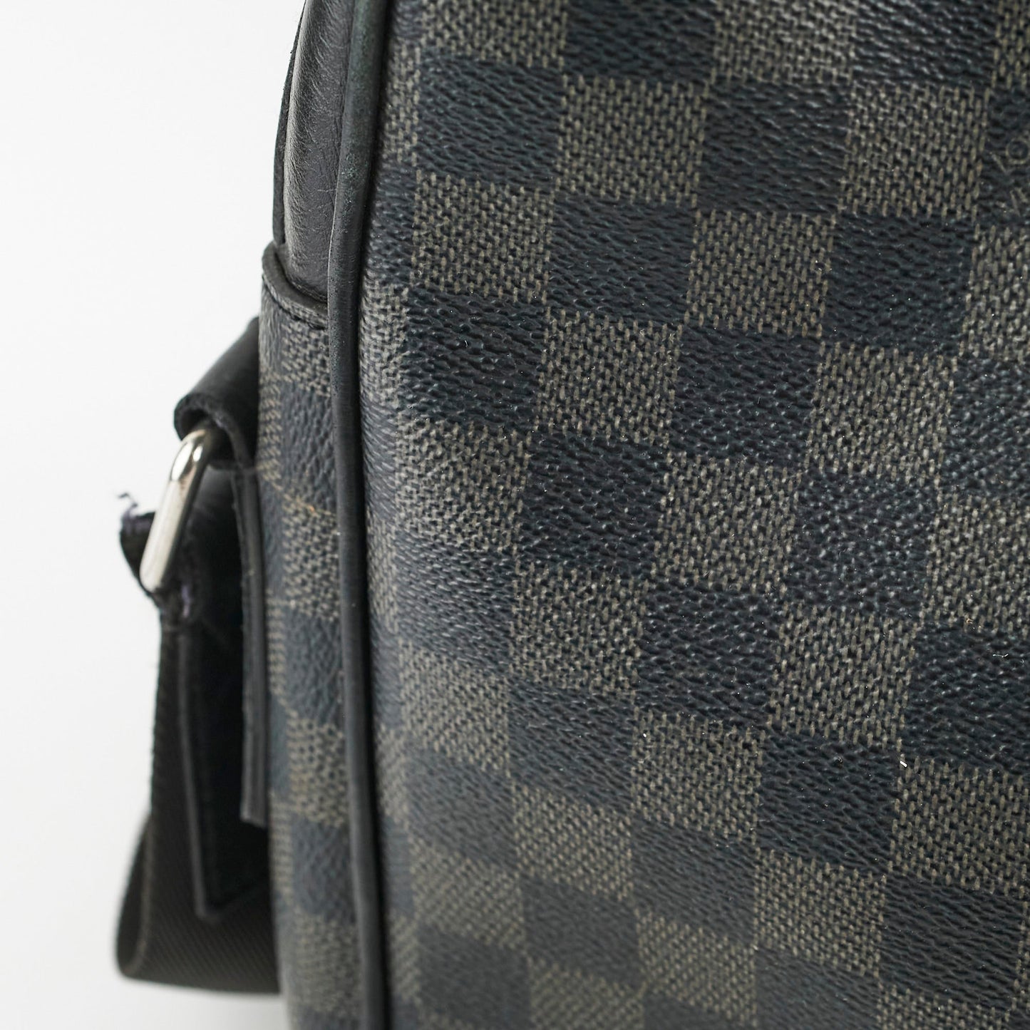 Louis Vuitton Mens Crossbody Bag Damier Eclipse