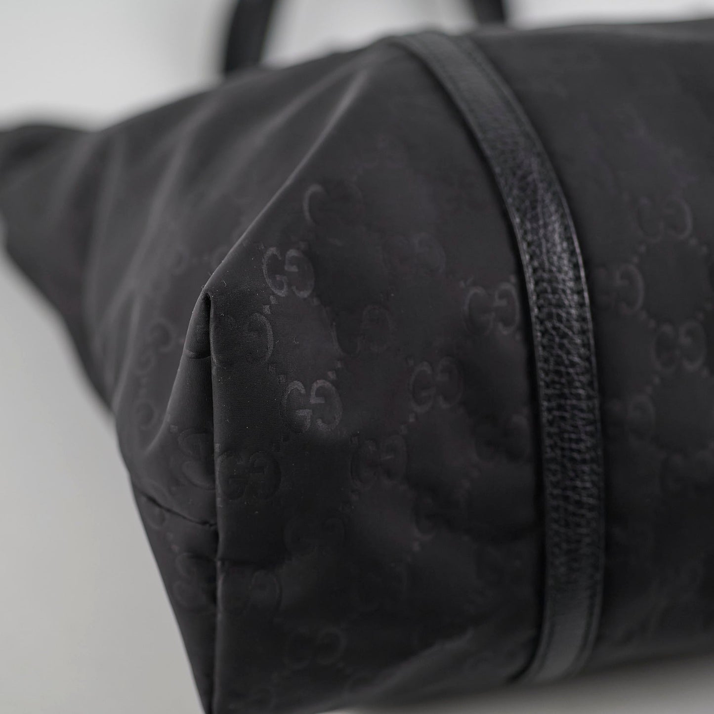 Gucci   Monogram GG Black Tote