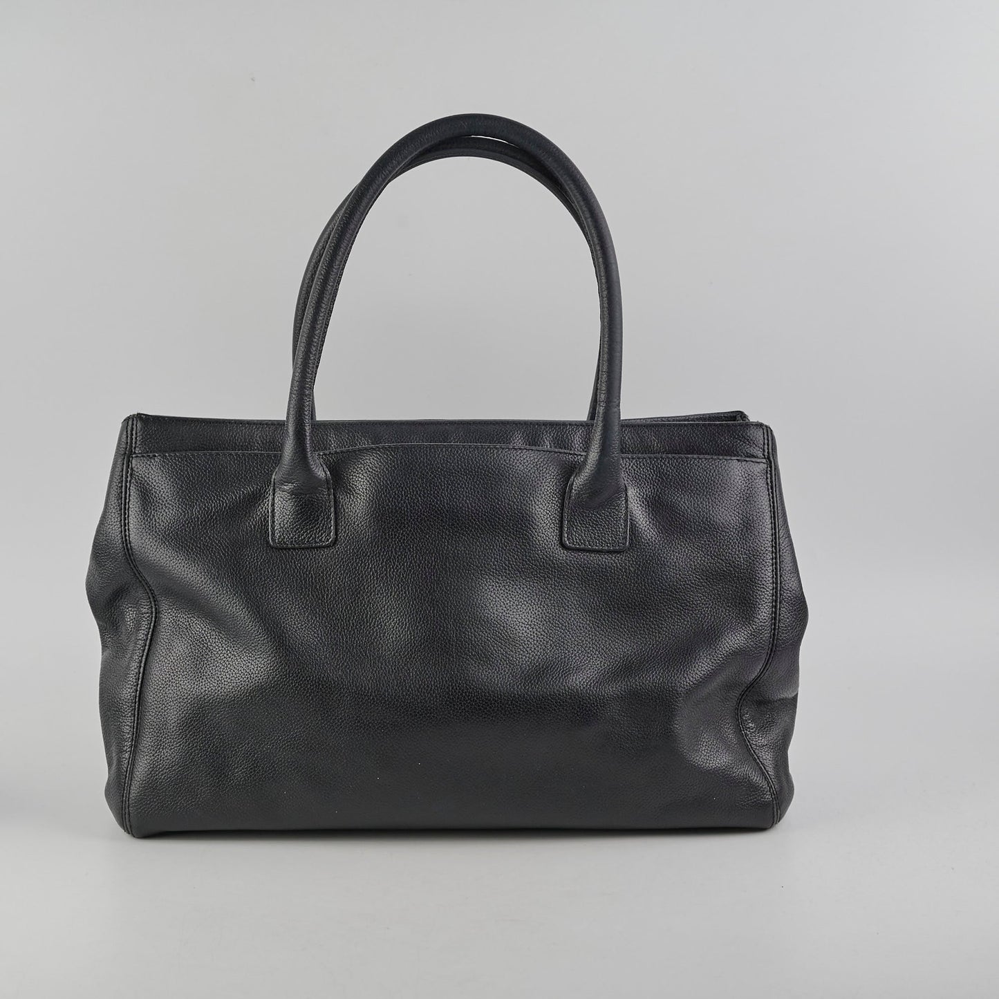 Chanel Cerf Tote Caviar Black