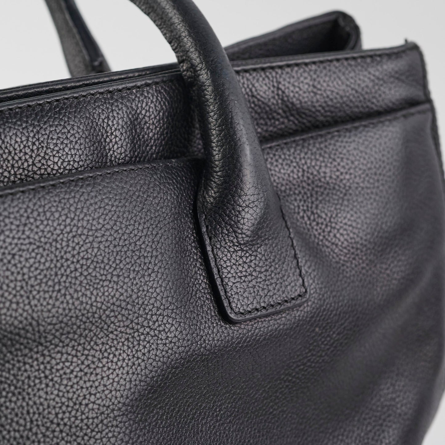 Chanel Cerf Tote Caviar Black