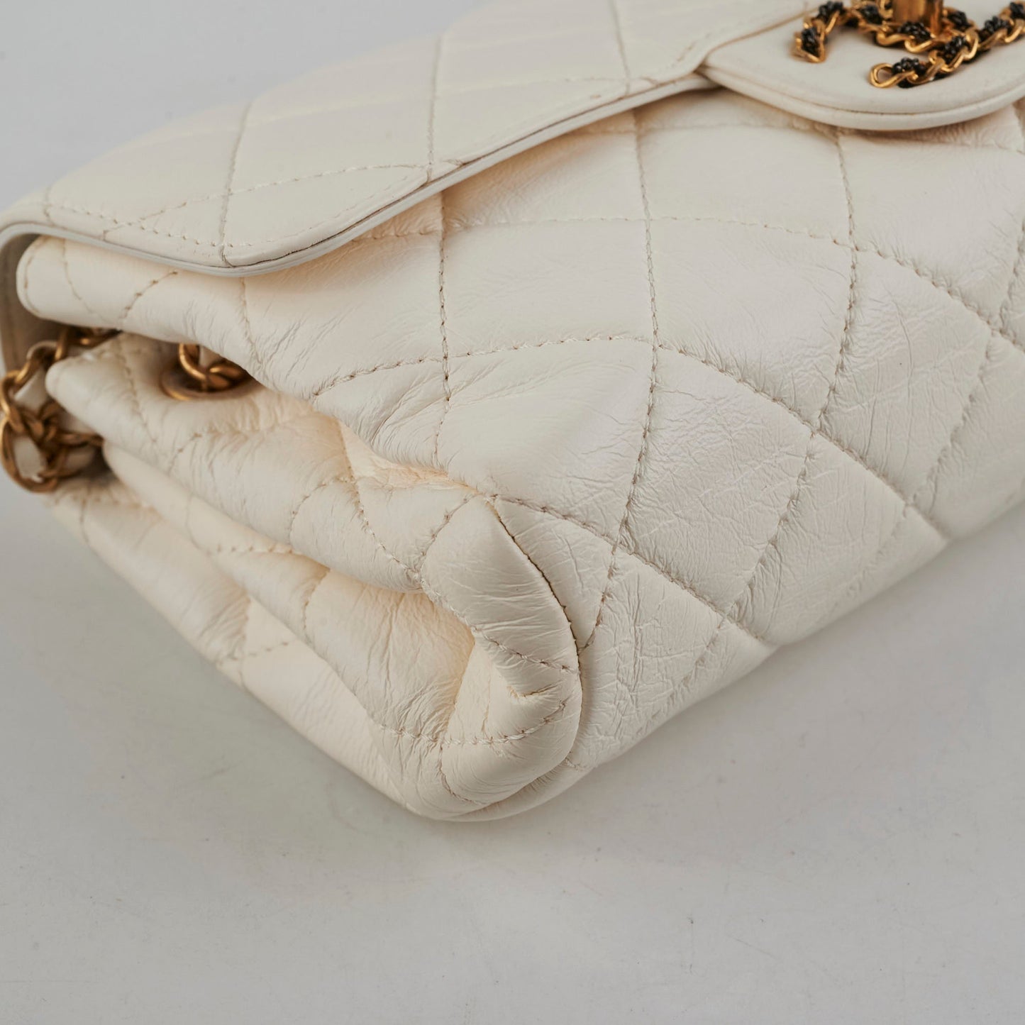 Chanel Seasonal Calfskin Flap White