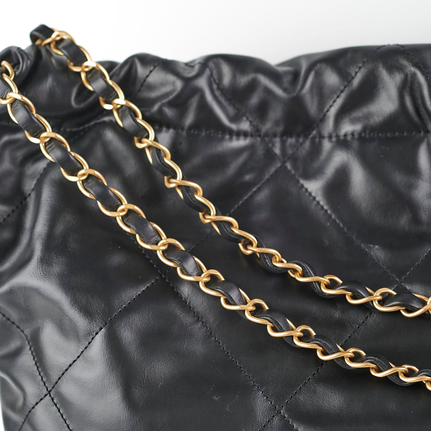 Chanel 22 Medium Black - 2022