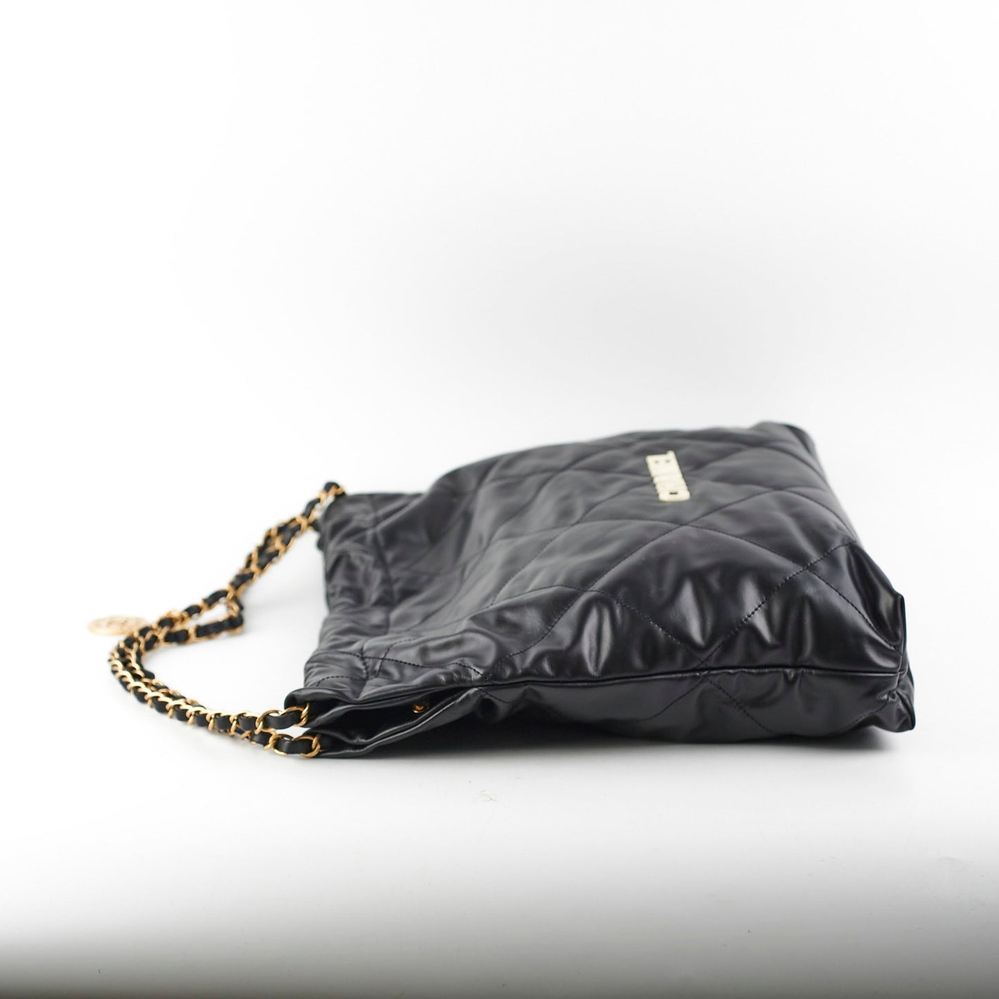 Chanel 22 Medium Black - 2022