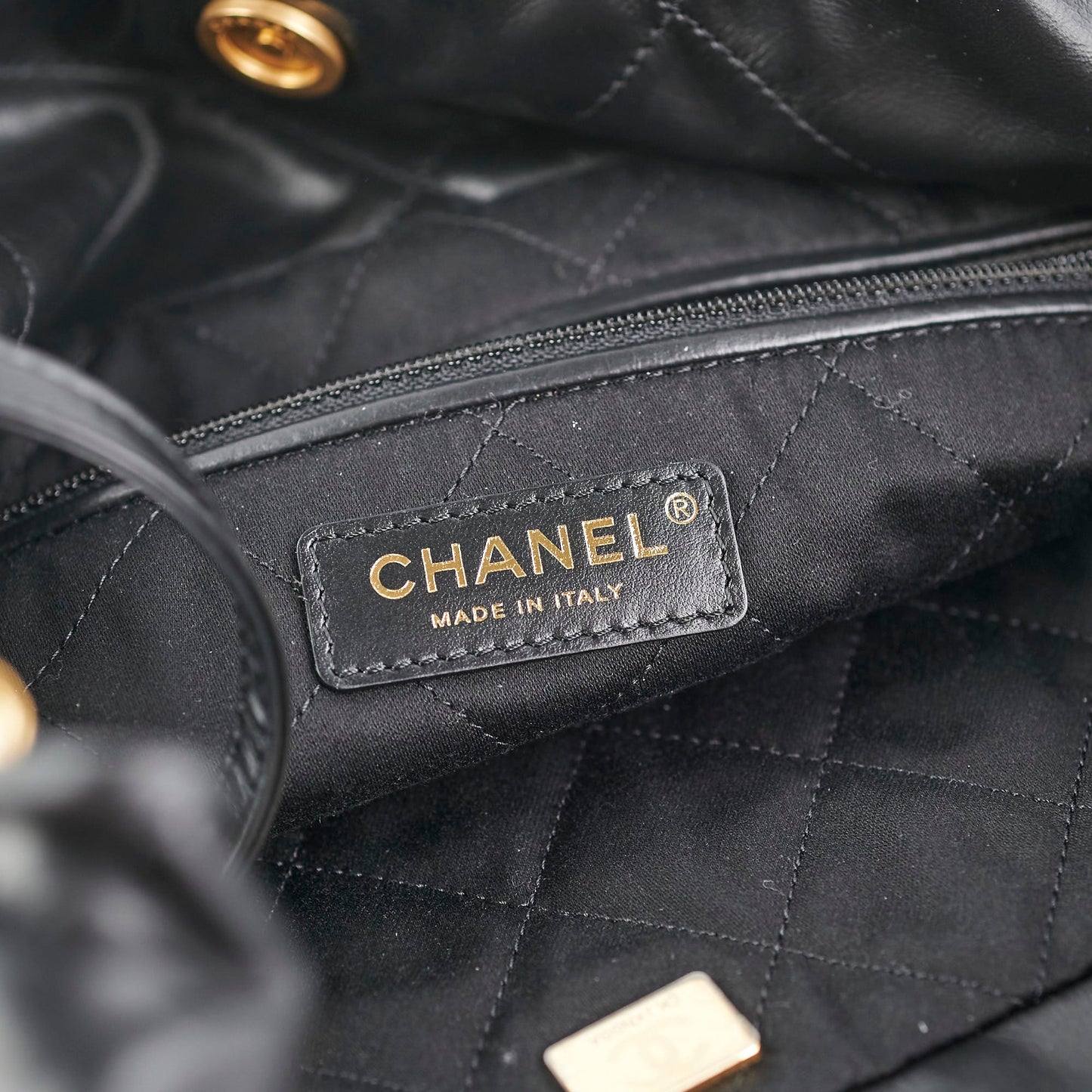 Chanel 22 Medium Black - 2022