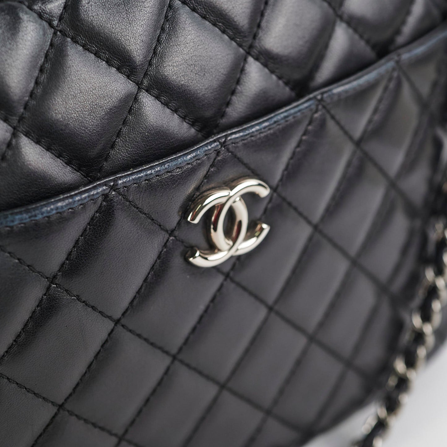 Chanel  Bowling Black