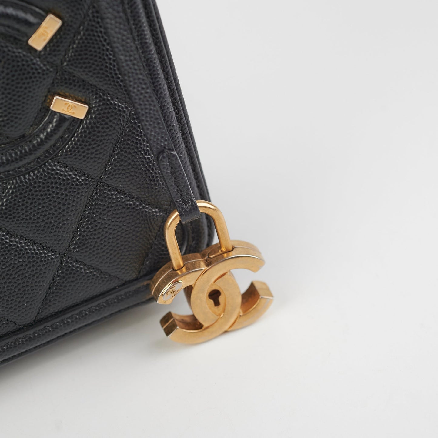 Chanel Caviar CC Filigree Vertical Vanity Case Bag Black