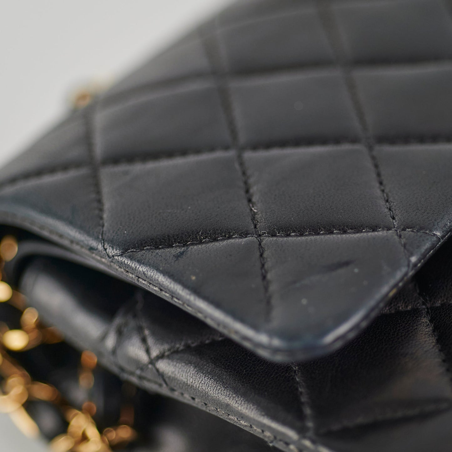 Chanel  Classic Flap M/L Lambskin Black - Series 7