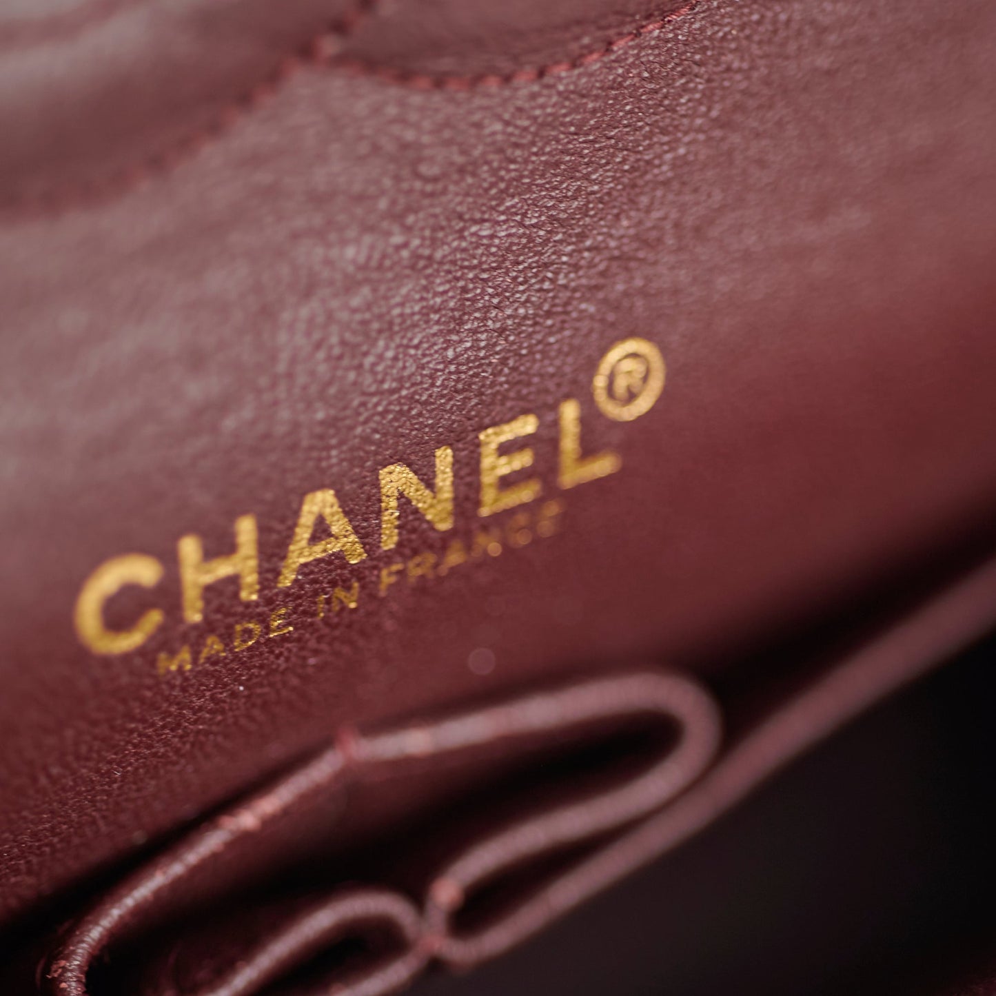 Chanel  Classic Flap M/L Lambskin Black - Series 7