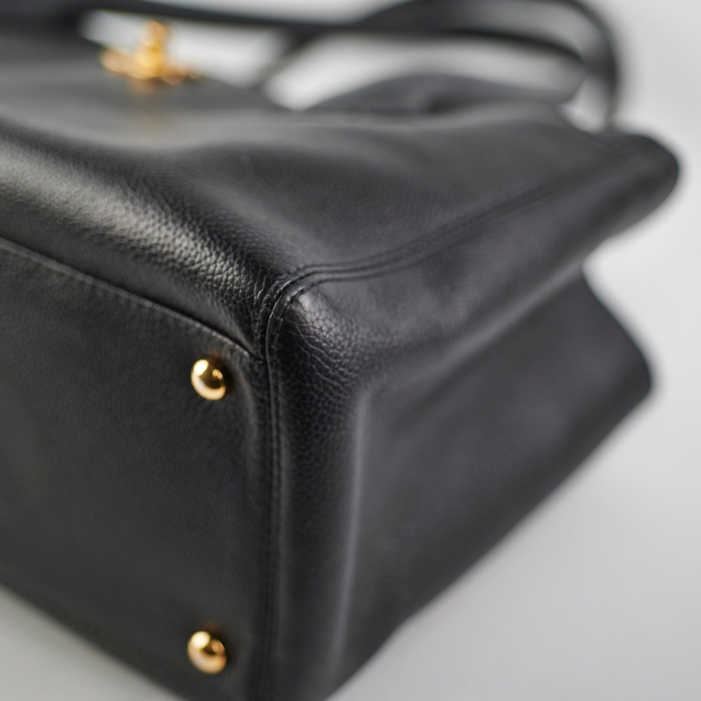 Chanel Cerf Tote Cavair Black