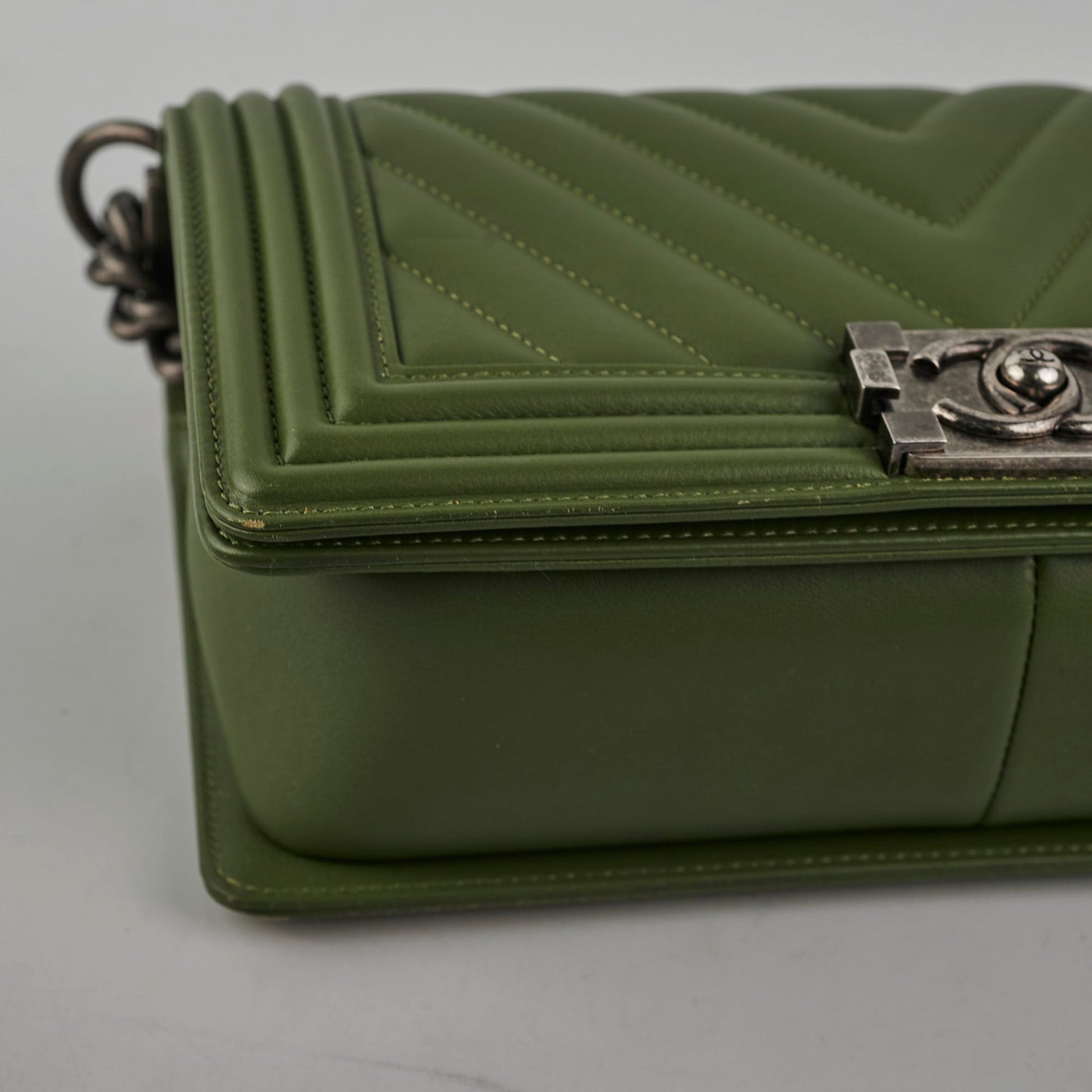 Chanel Old Medium Boy Lambskin Oilve Green