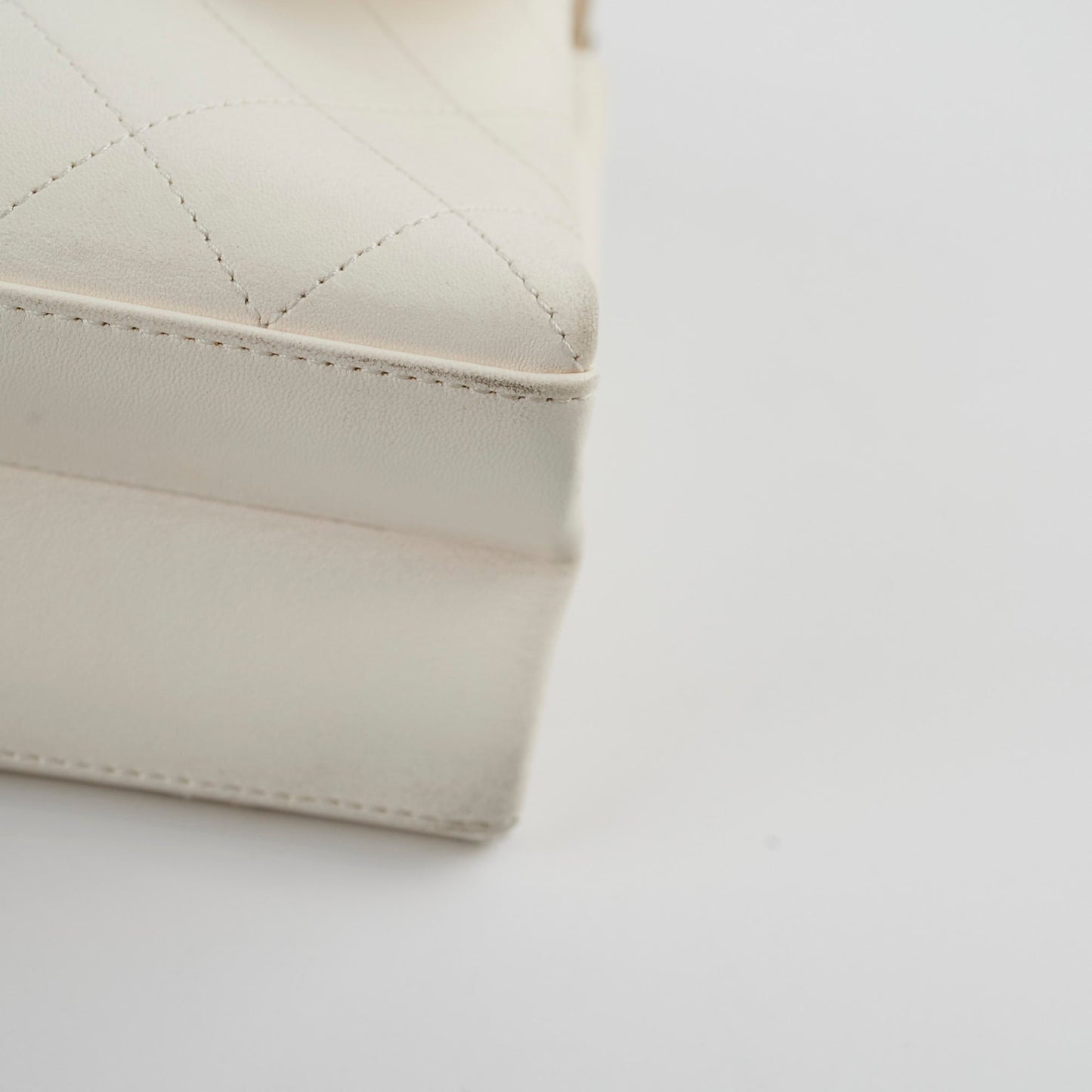 Chanel Reversible Flap White GHW 25 Series