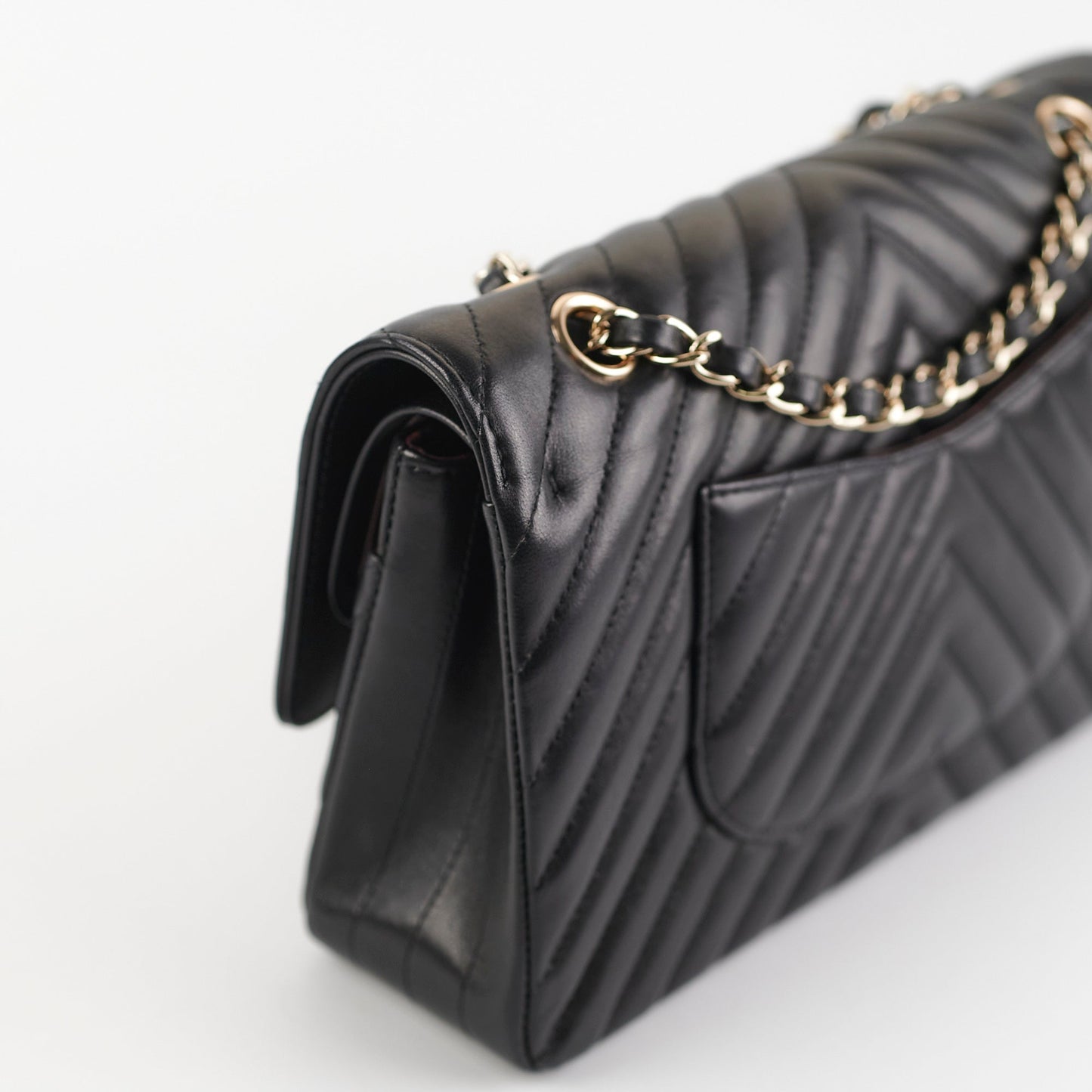 Chanel Medium/Large Chevron Classic Flap Black