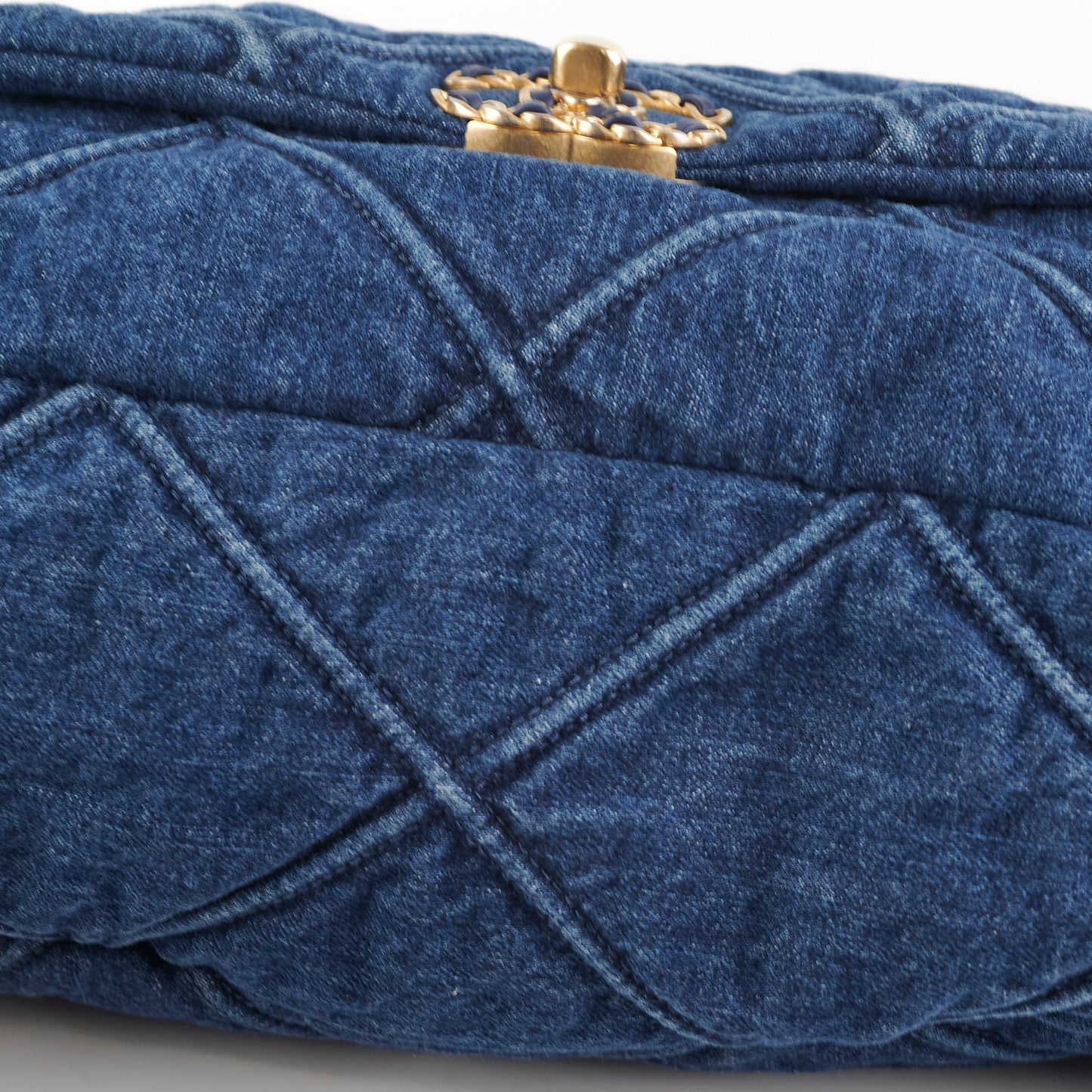 Chanel 19 Maxi Denim