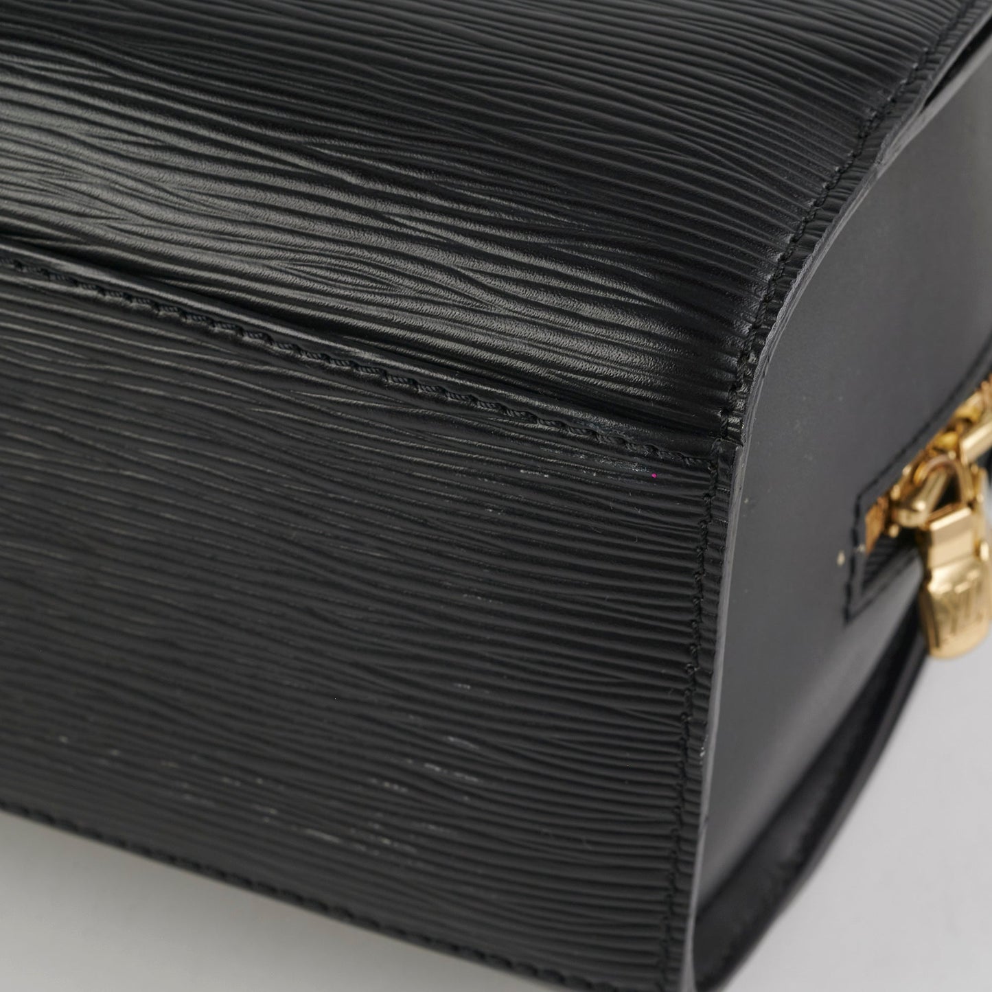 Louis Vuitton Pont Neuf Epi Black Bag