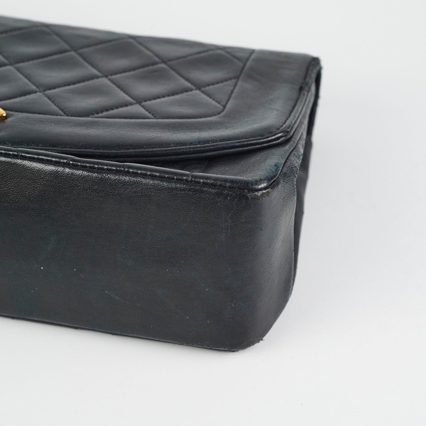 Chanel Diana Lambskin Black Medium
