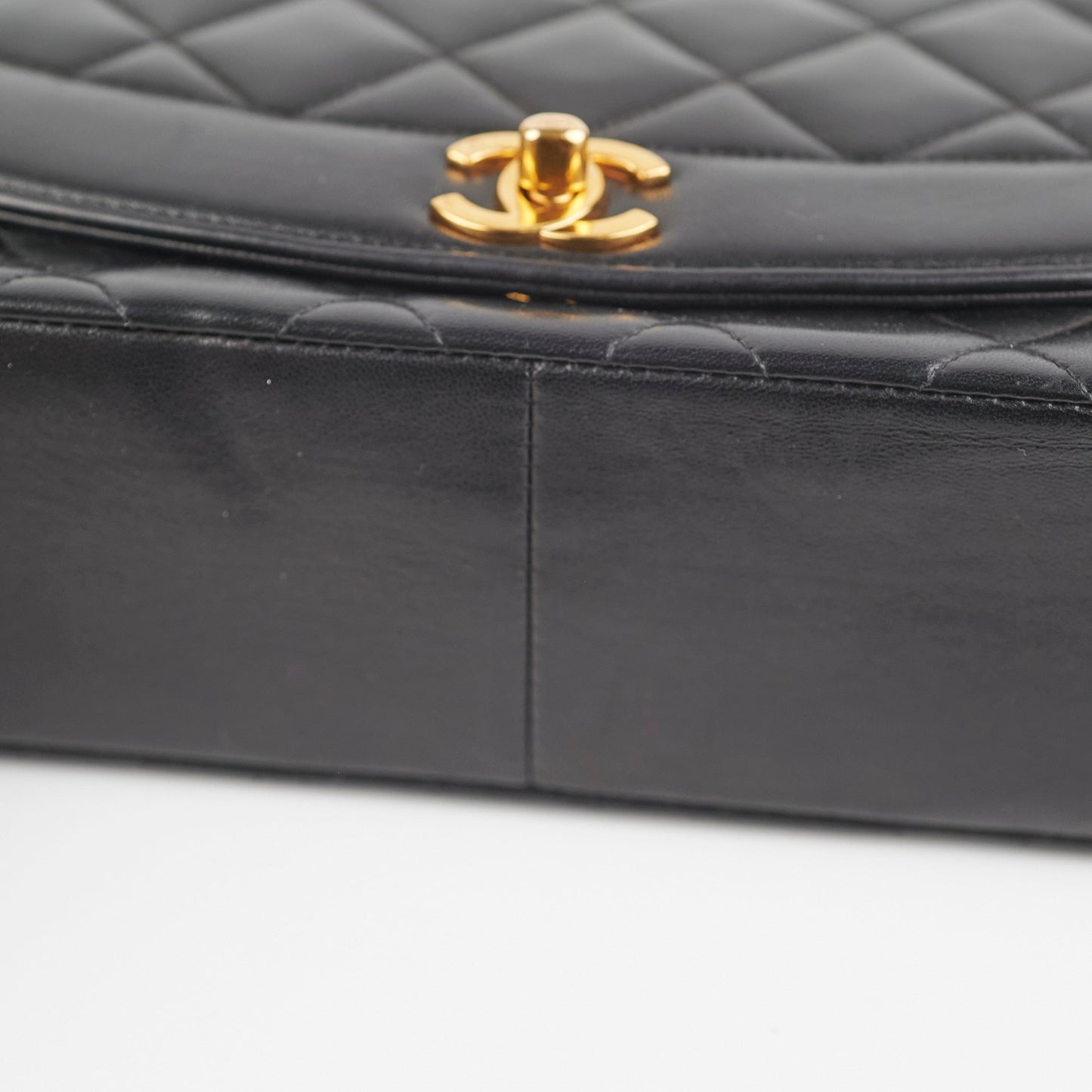 Chanel Diana Lambskin Black Medium
