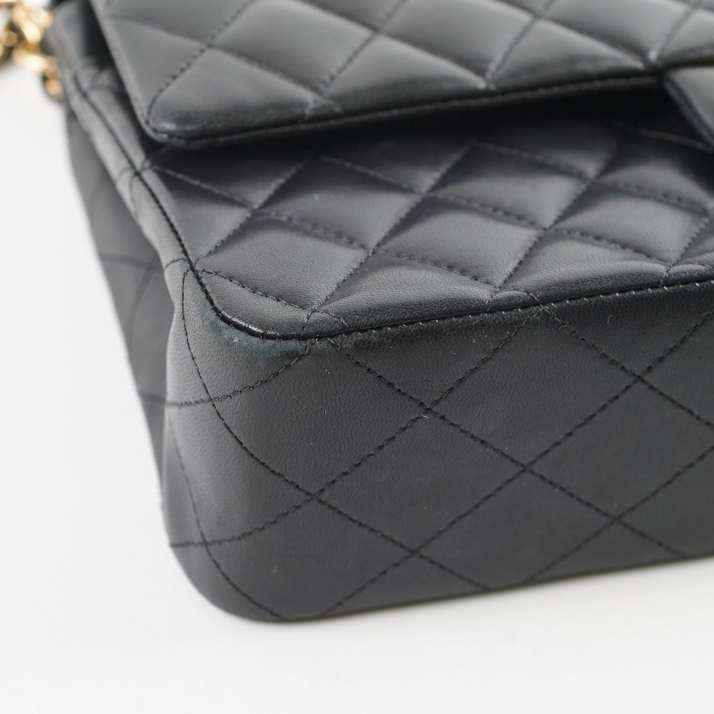 Chanel Classic Lambskin M/L Medium/Large Flap Black