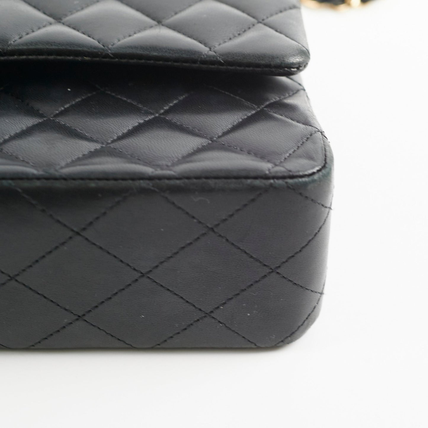 Chanel Classic Lambskin M/L Medium/Large Flap Black