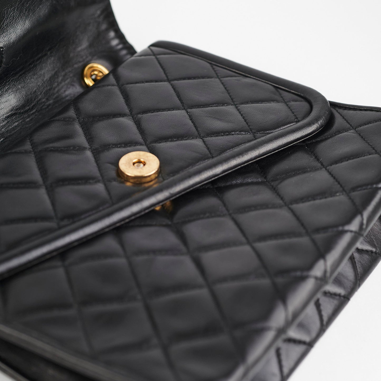 Chanel  Flap Lambskin Black - Series 1