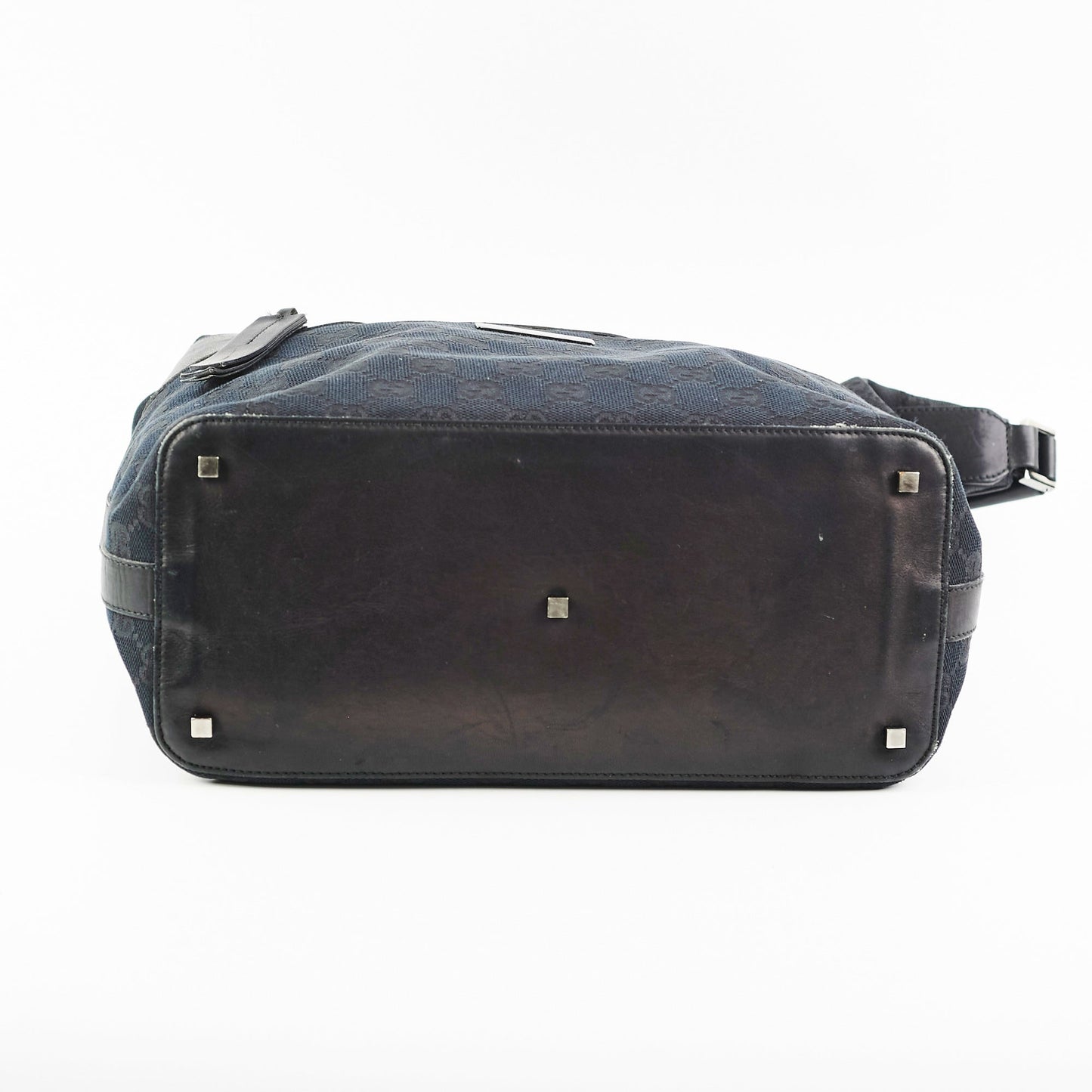 Gucci   GG Canvas Black Shoulder Bag