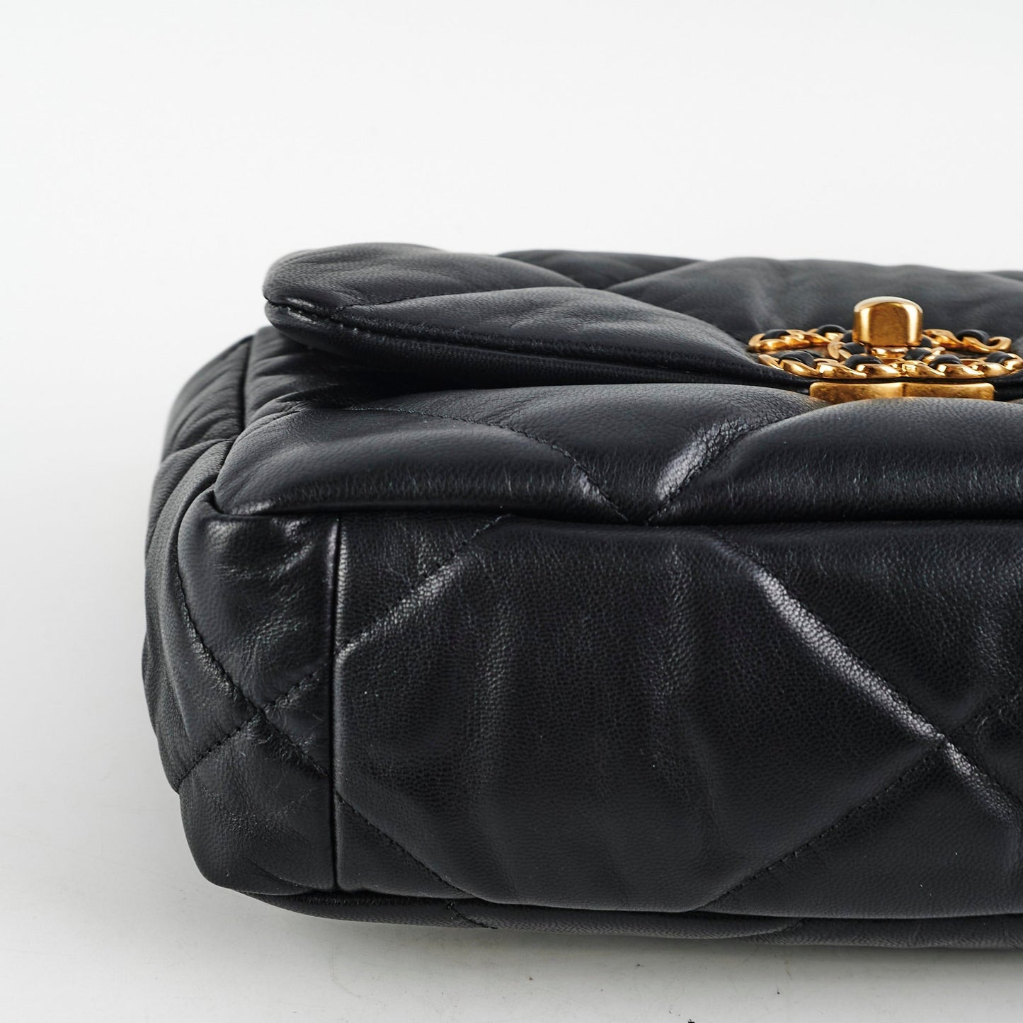 Chanel 19 Small Black