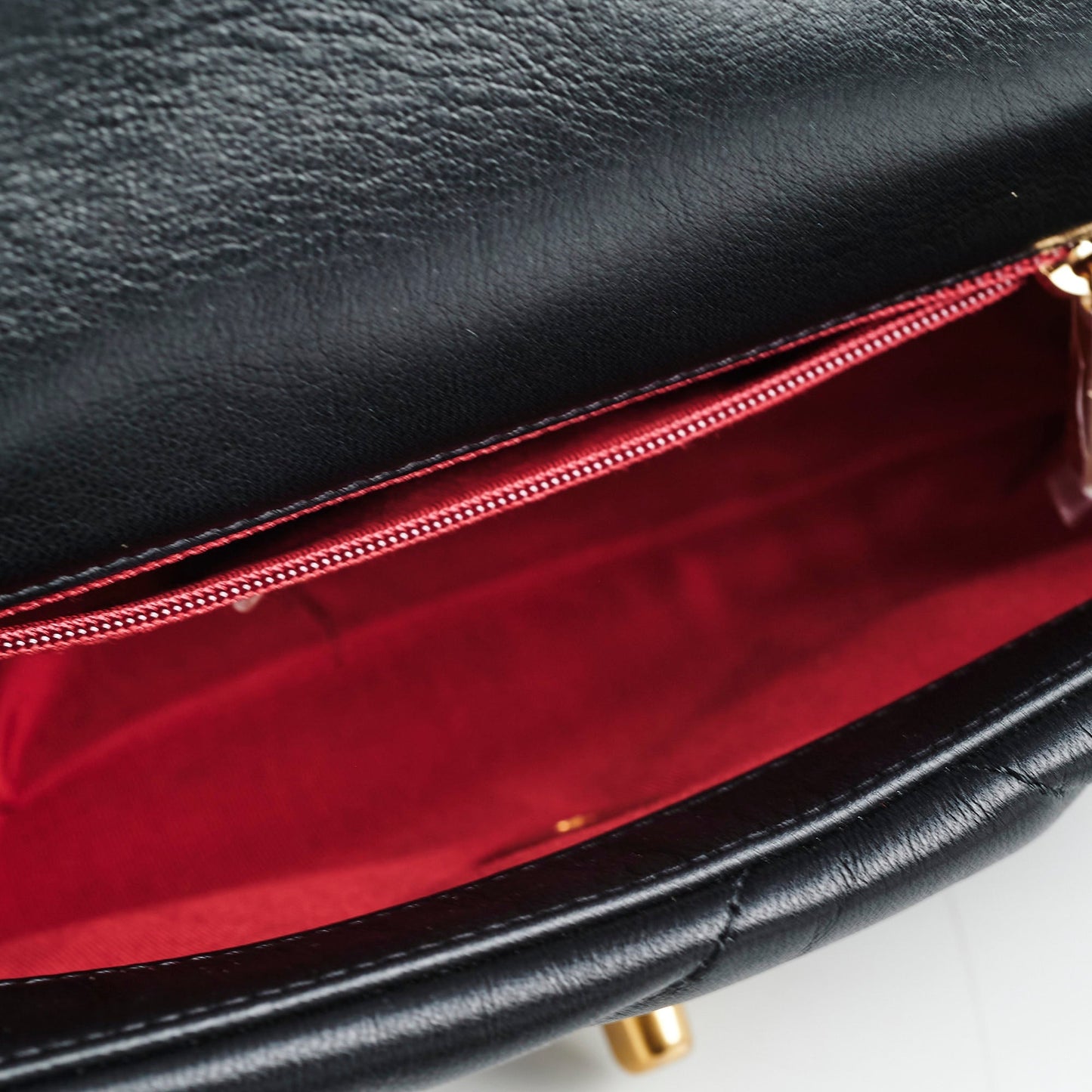 Chanel 19 Small Black