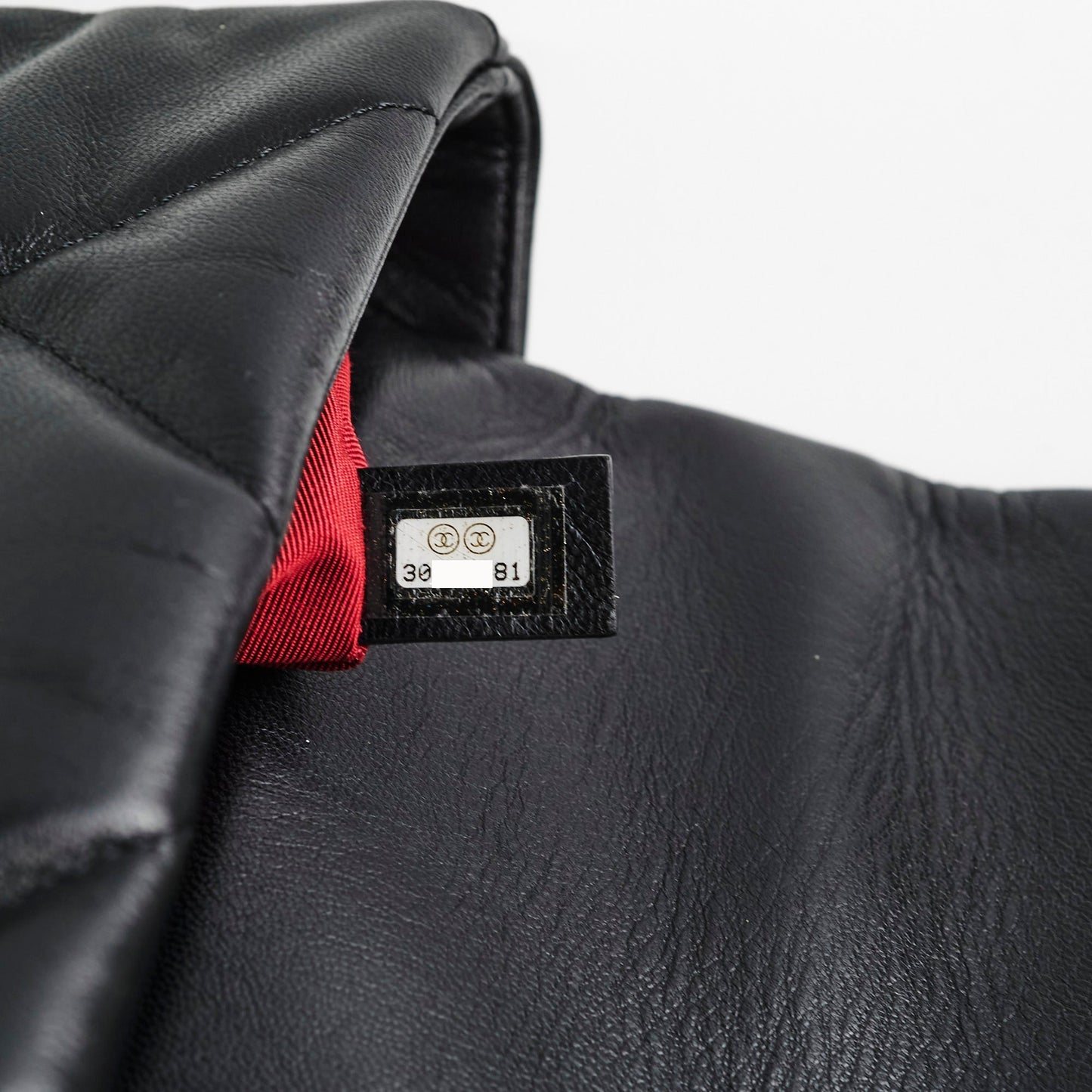 Chanel 19 Small Black